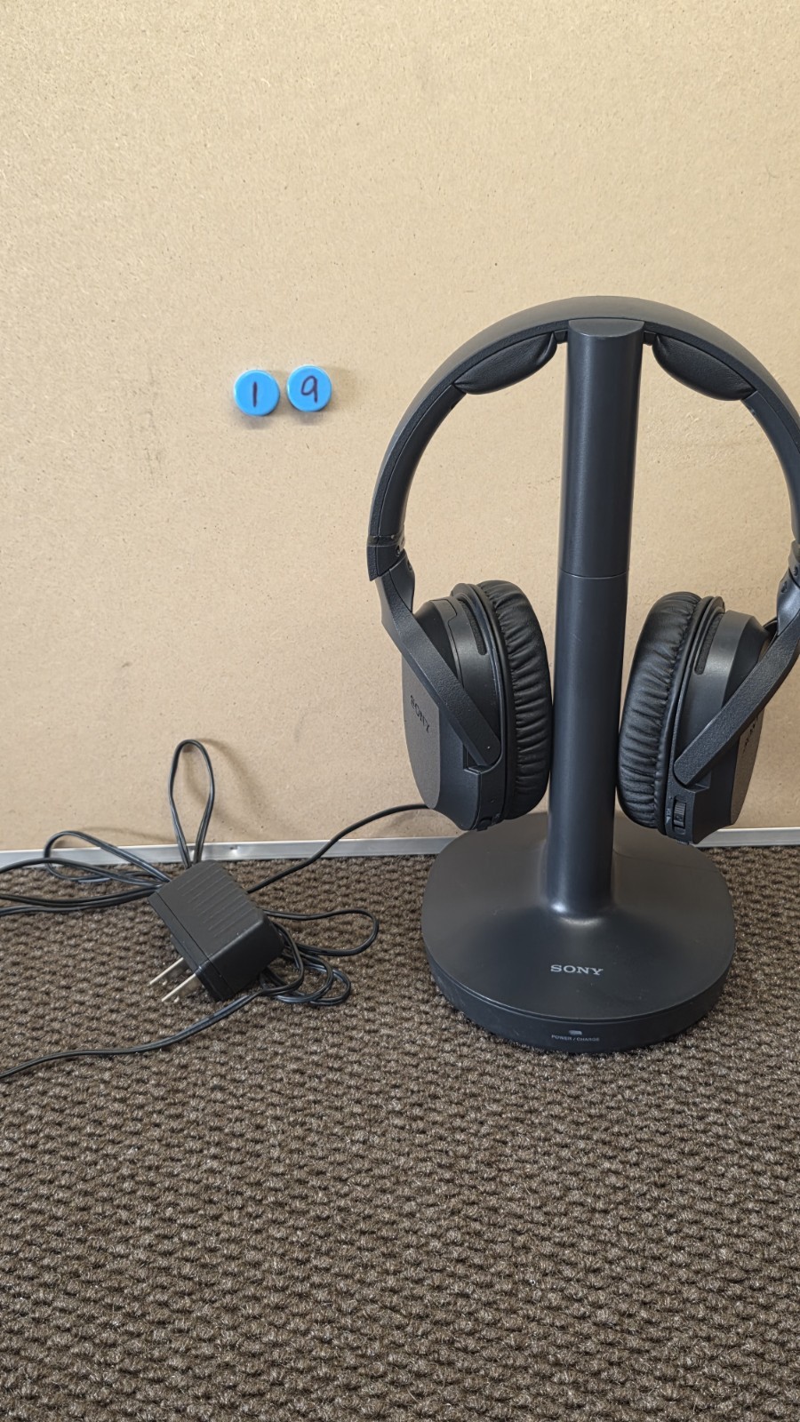 Sony WH-RF400 Wireless Over-Ear Headphones 3.5 mm Jack – Black (1)