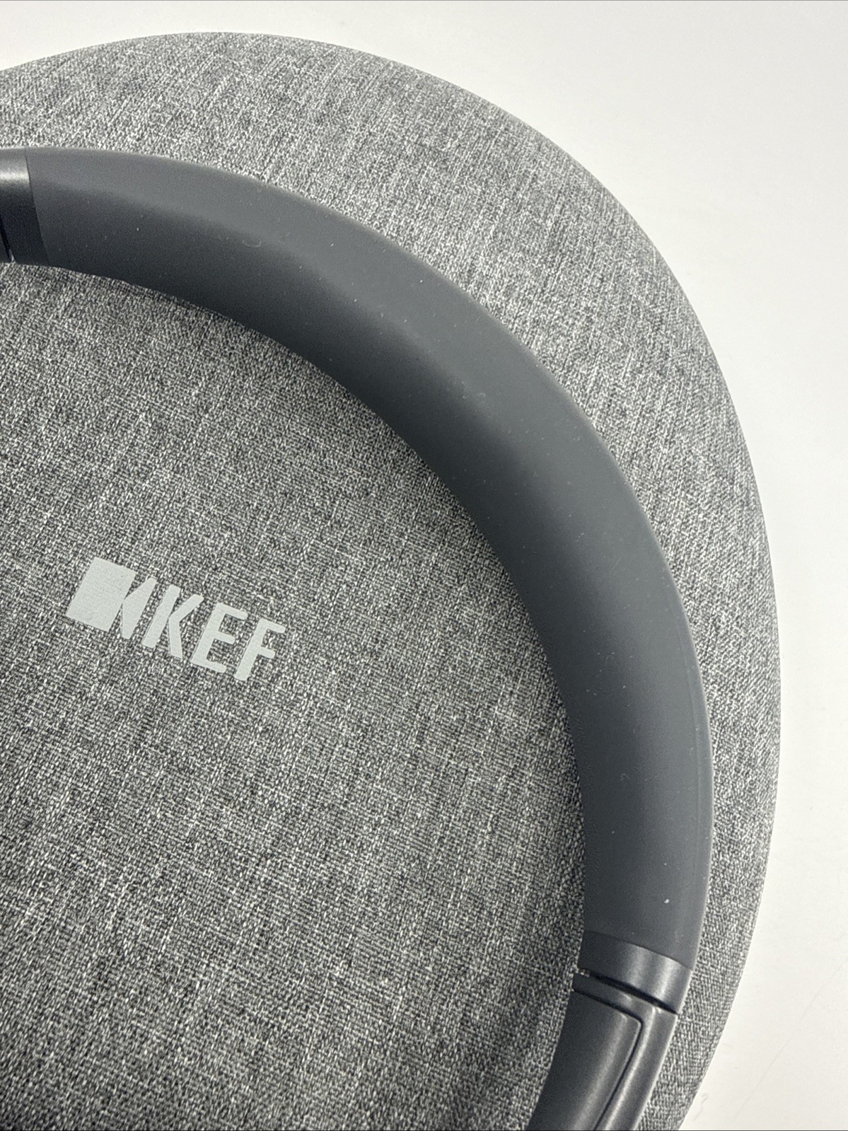 KEF Mu7 Wireless Headphones – Silver
