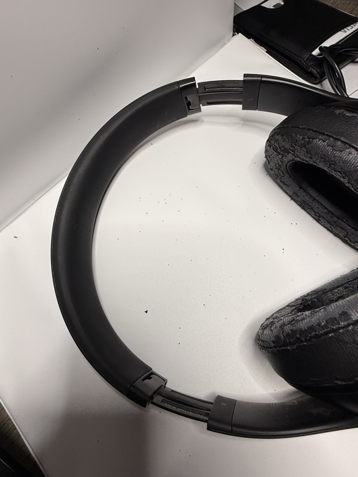 Beats by Dr. Dre Studio2 Wireless Bluetooth Headphones Black – B0501