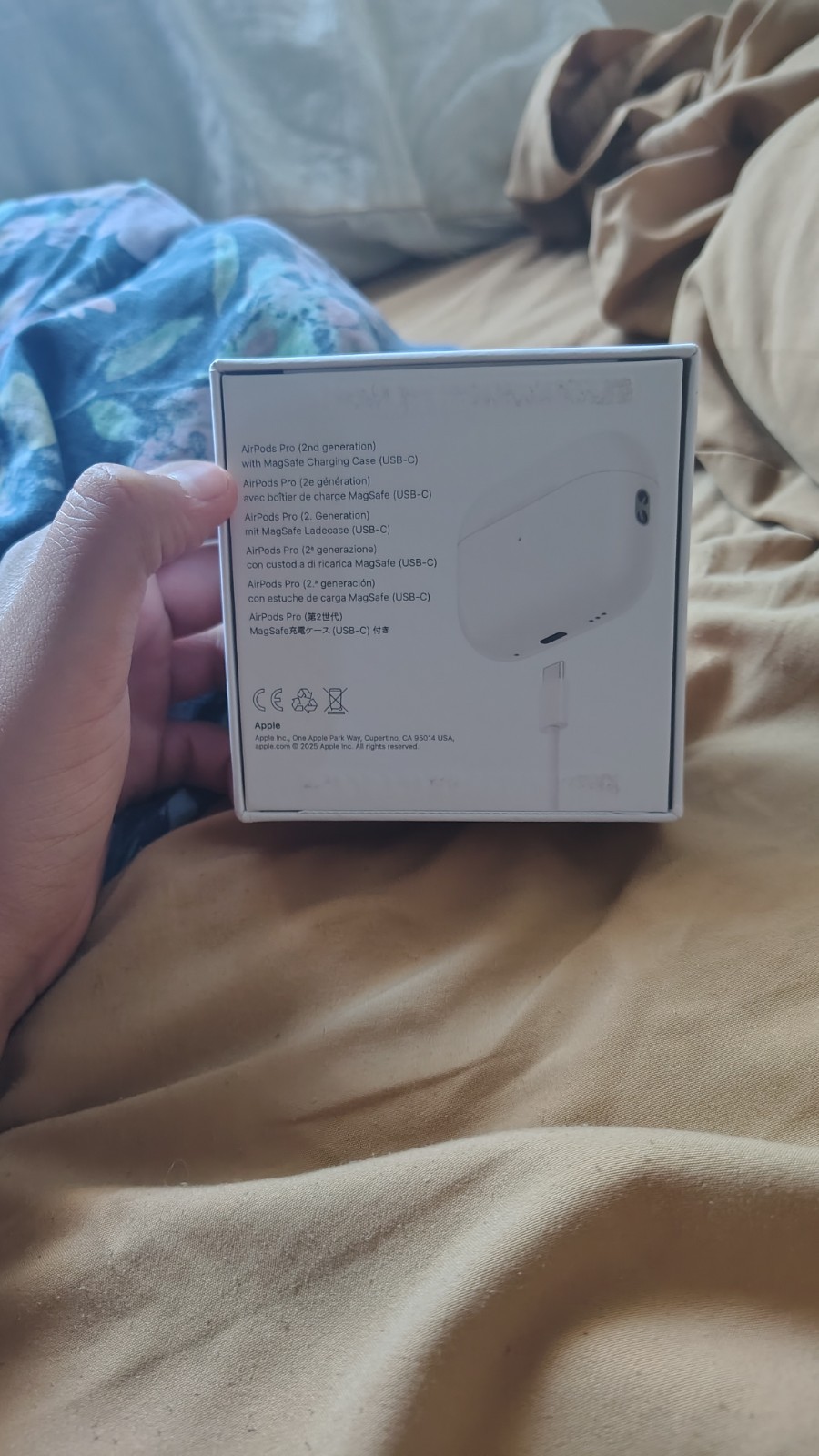 Apple AirPods Pro 2nd Gen White Earbuds ANC MagSafe USB-C Bluetooth