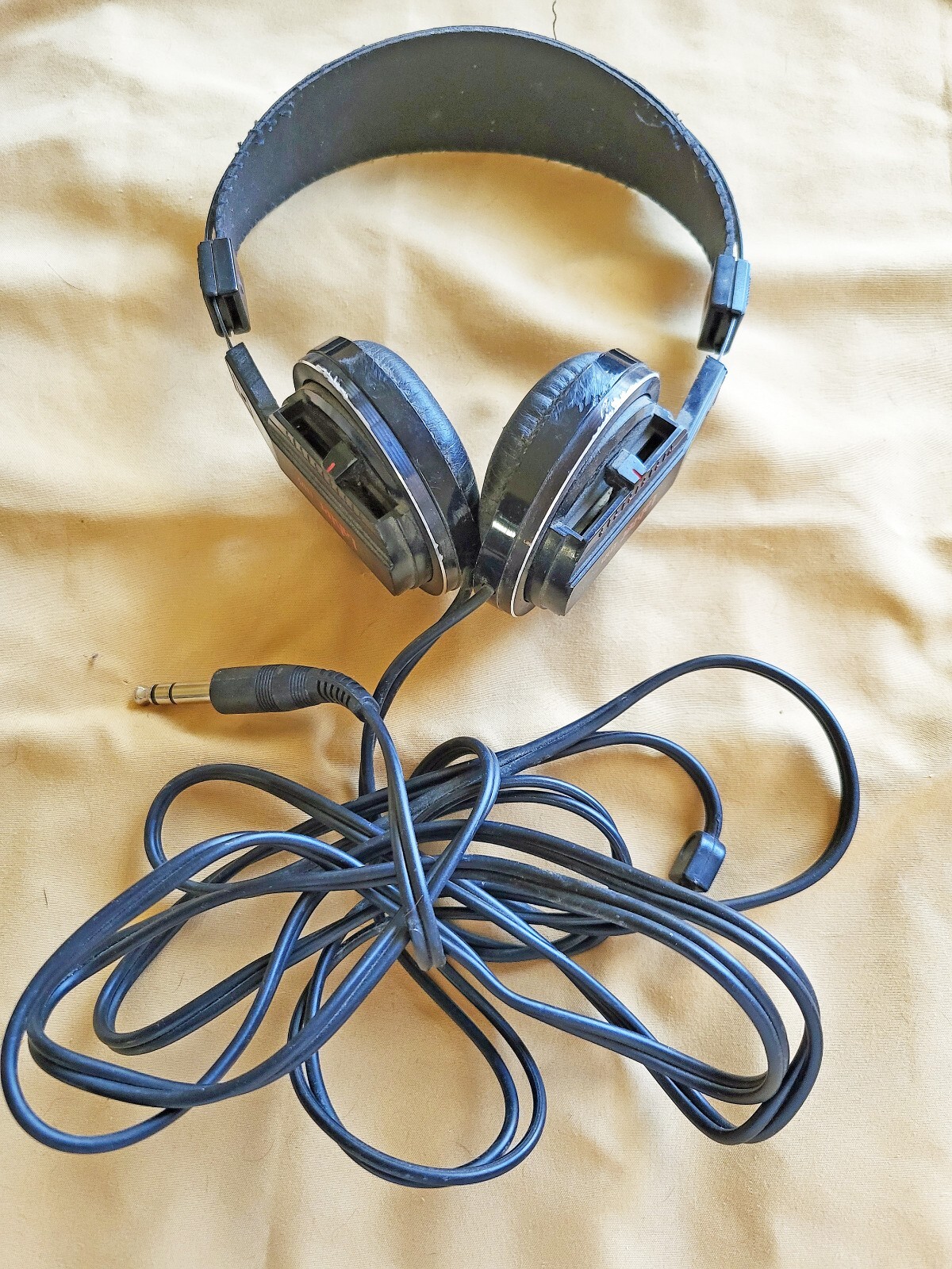 Vintage Labtec LT125 Compact Disc Digital Audio Headphones
