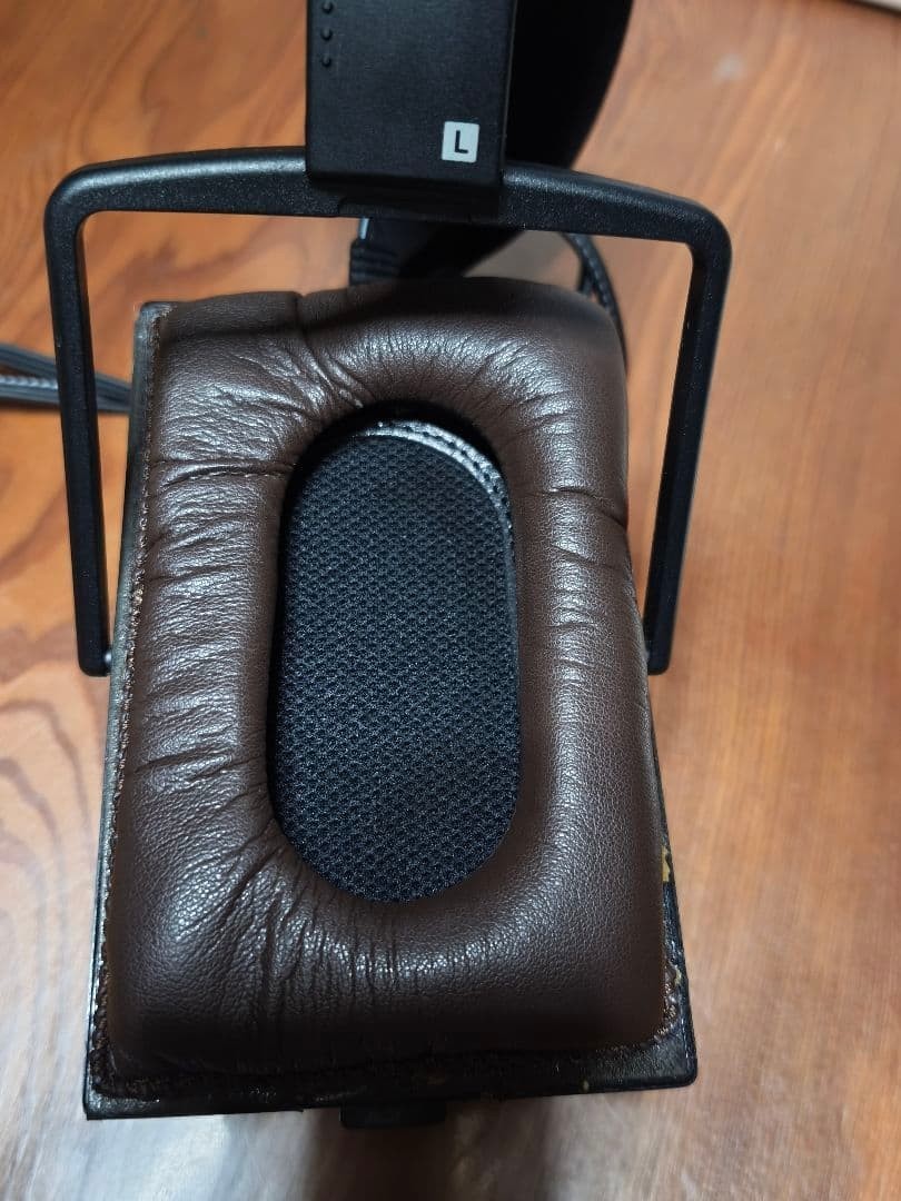 STAX SRS-2020 SR-202 Earspeaker + SRM-212 Driver Electrostatic w/Box Working