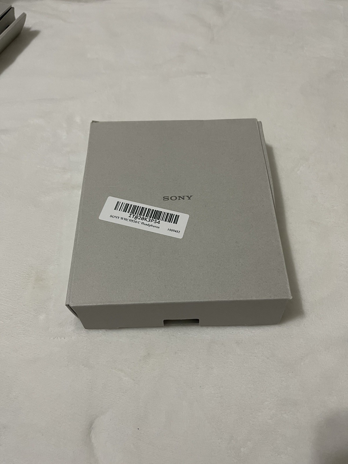 Sony WH-CH520 Over Ear Wireless Bluetooth Headphones WHCH520 – BEIGE
