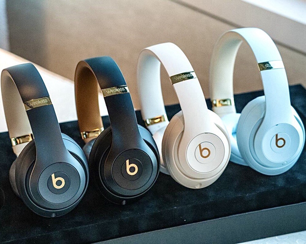 NEW SEALED – Beats Studio3 Skyline Collection Wireless Headphones – All Colors