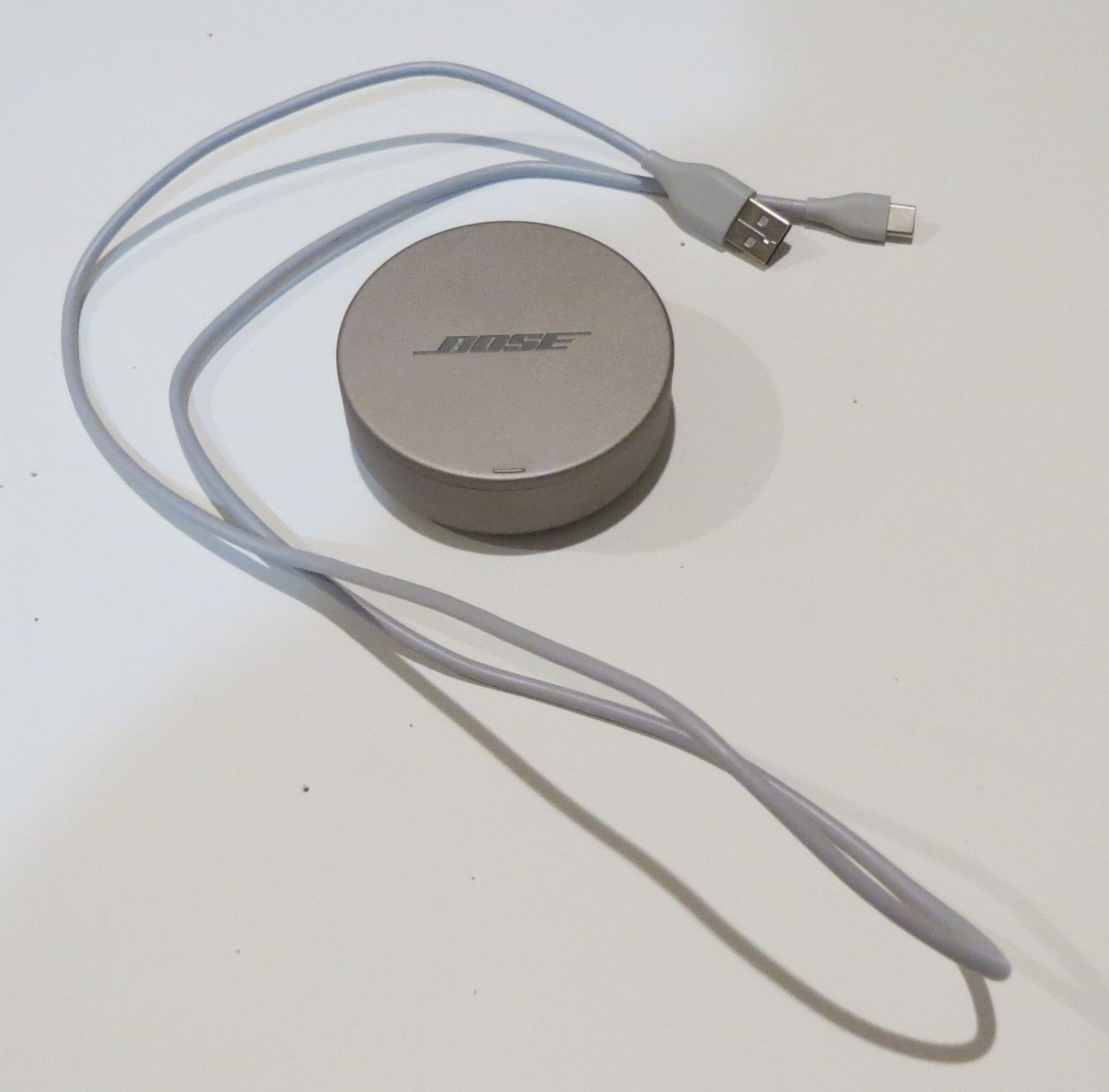 BOSE Sleepbuds II Wireless InEar buds wCase & Cord-Left fine-Right not- PLS READ