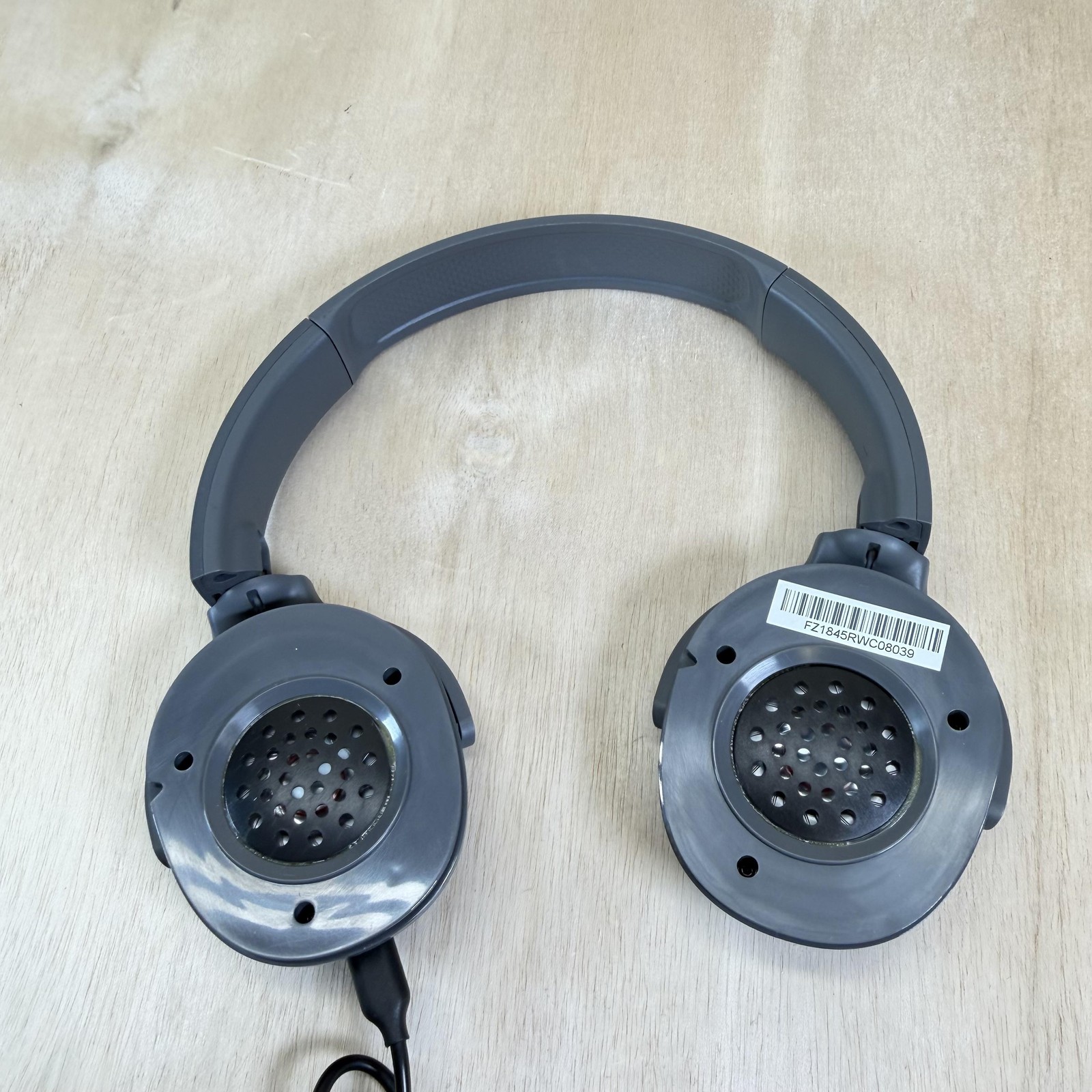 Skullcandy On Ear Headphones Gray Bluetooth Wireless Micro-USB No Pads Stereo