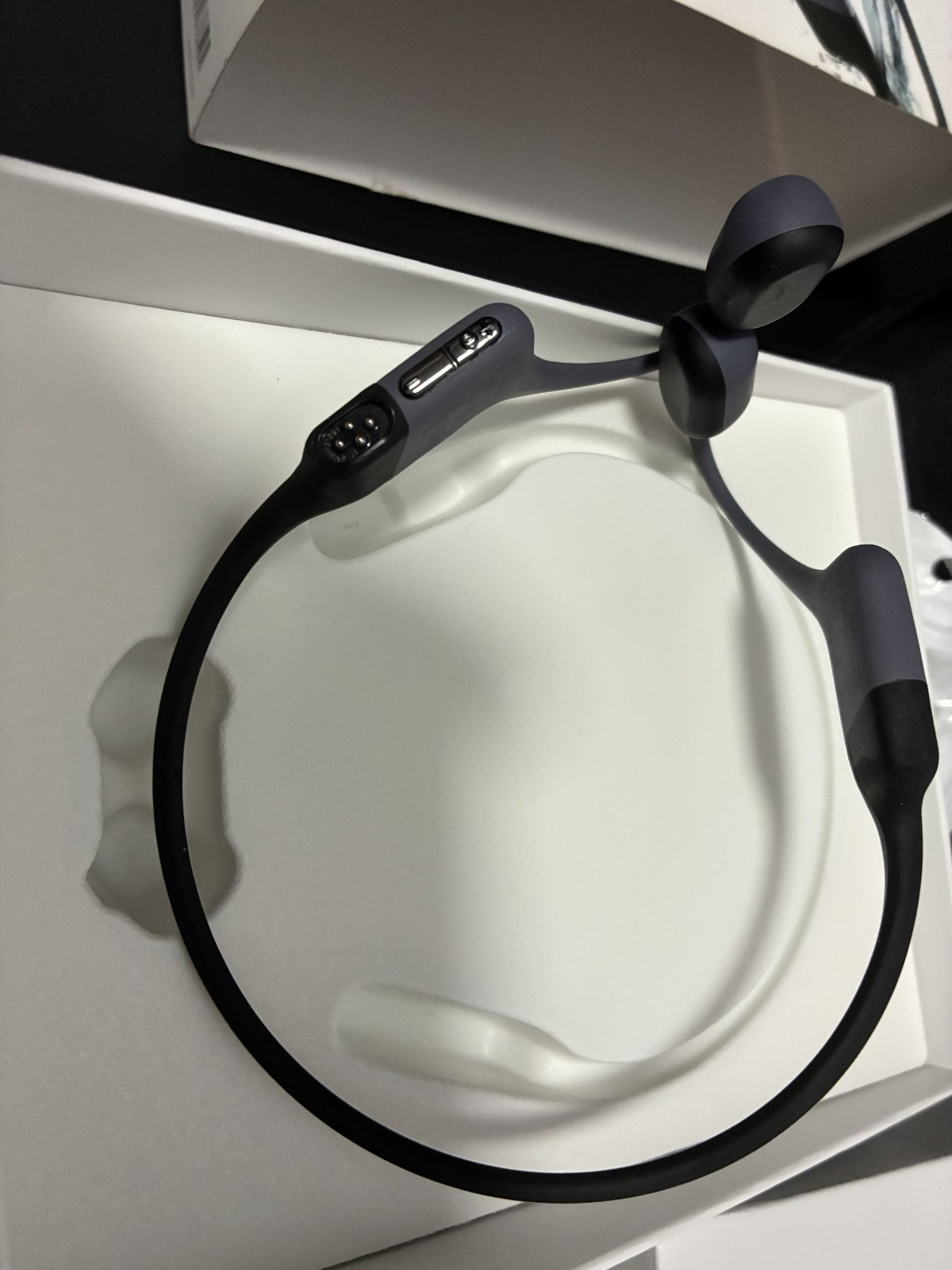 Shokz – OpenSwim Pro Bone Conduction Sports Headphone S710 – Gray