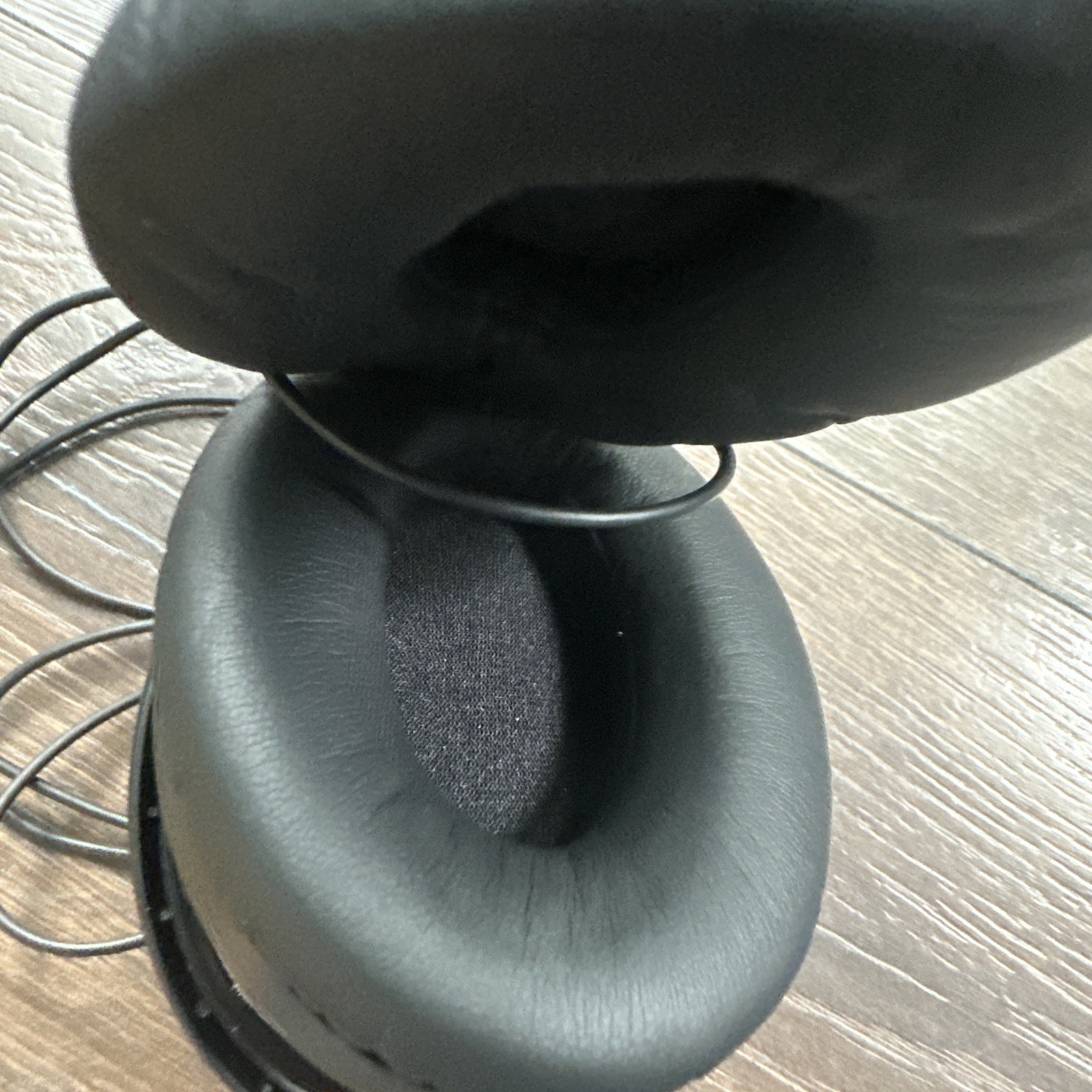 Audio Technica Active Noise Cancelling Headphones ATH-ANC7b