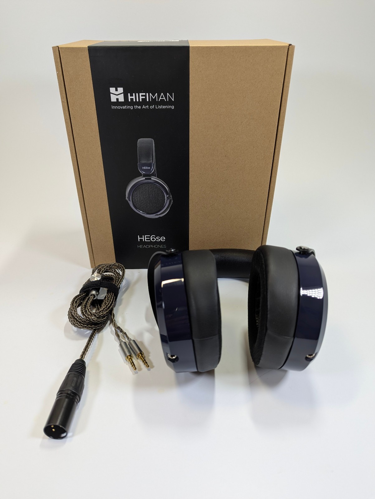 Hifiman HE-6 SE V2 Open Back Headphones – Balanced 6ft XLR Cable – Mint – Clean