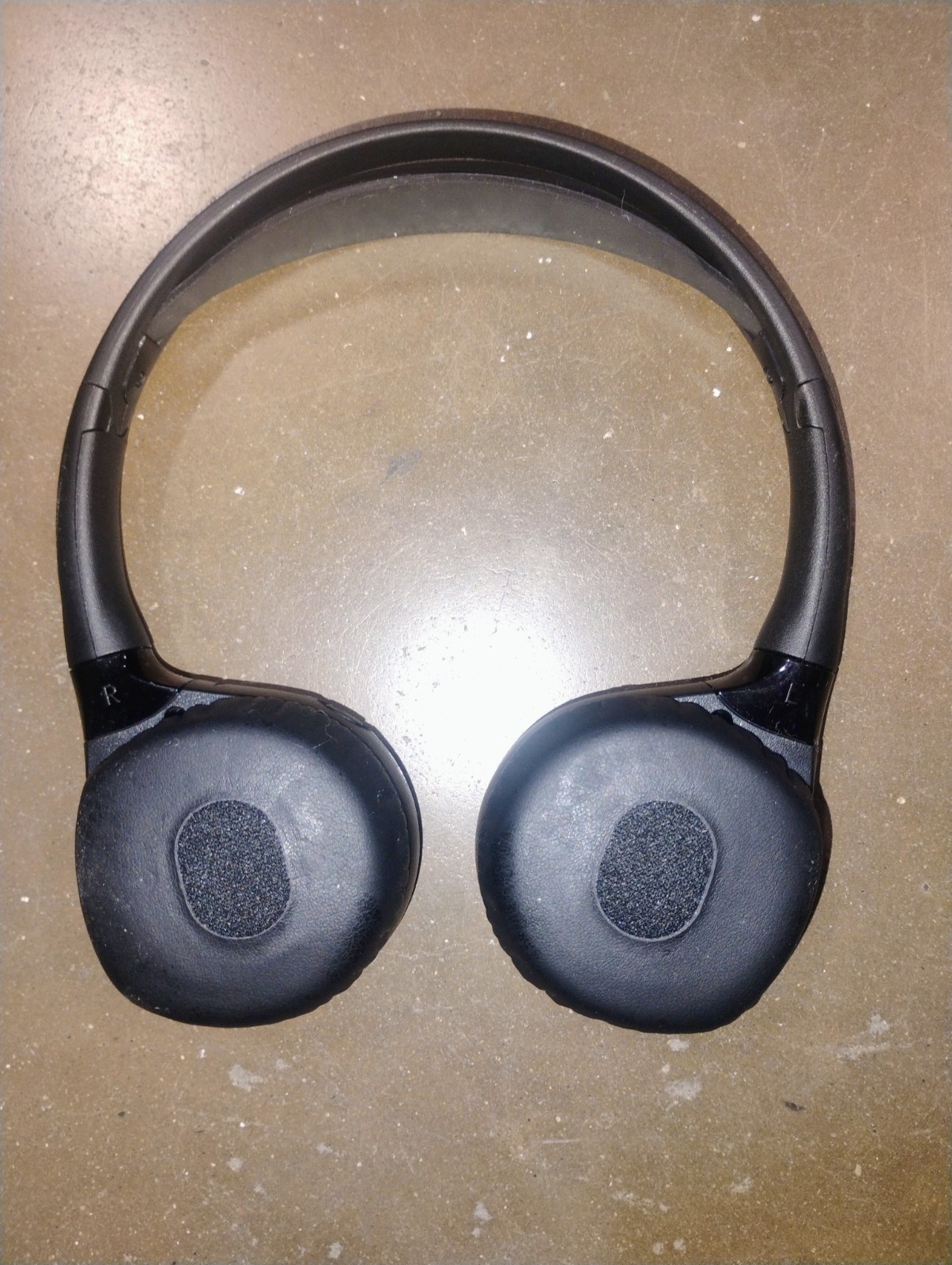 Genuine GM/CADILLAC Audio Wireless Digital Headphones