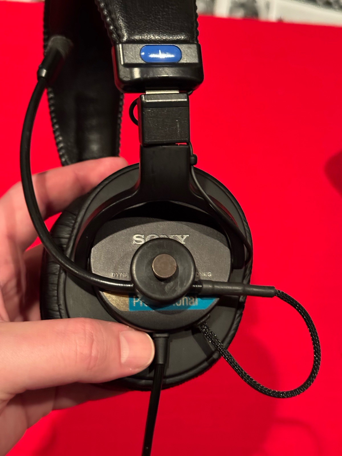 Sony Professional Mdr7506 Sound Monitor Headphones W/ Talkback Mic