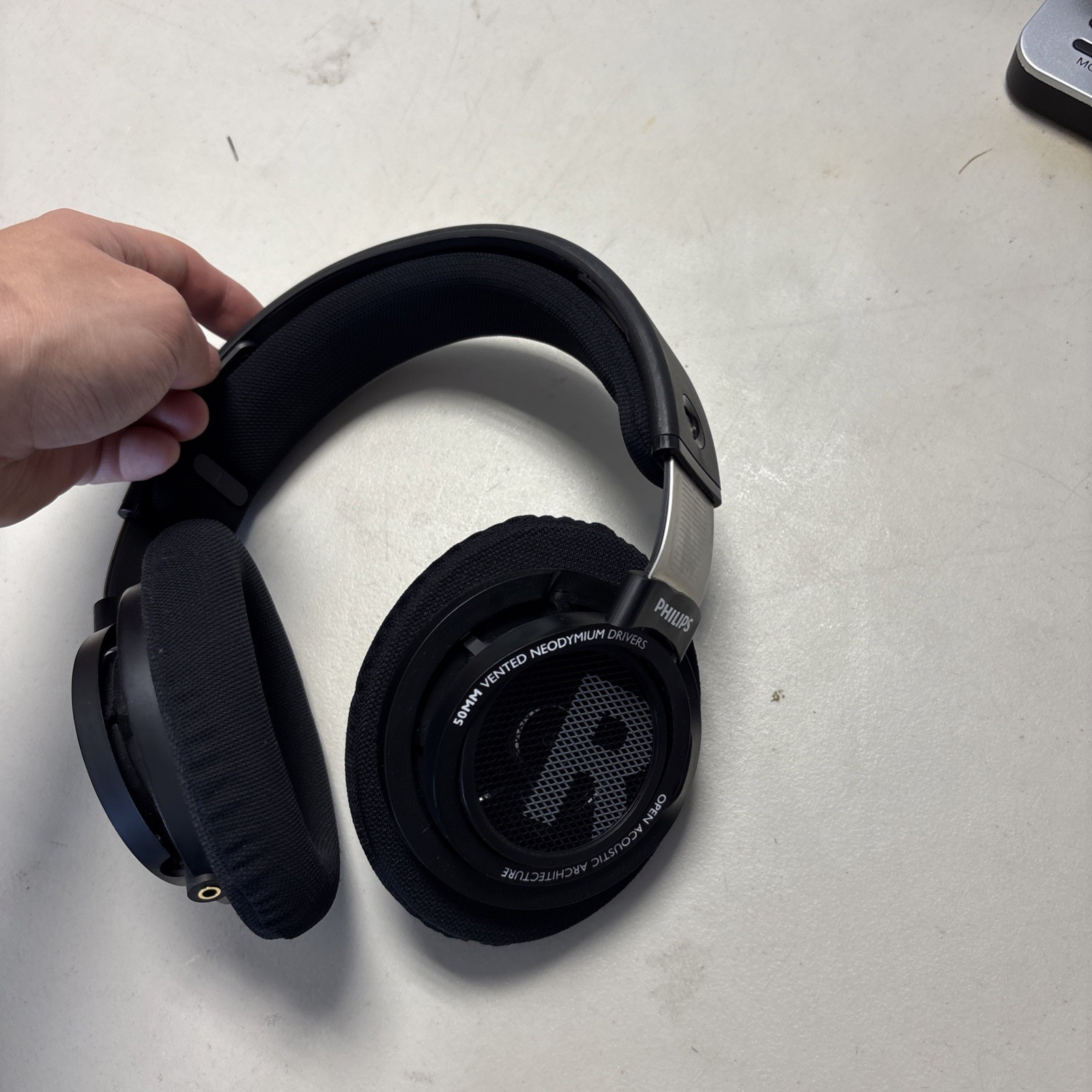 Philips SHP9500 Open Back Over-Ear Headphones 50mm Driver 3.5mm Jack **no Cable