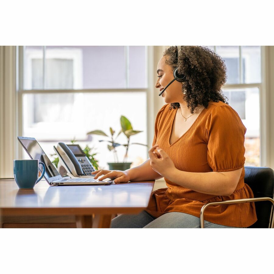 Poly Voyager 4320 Microsoft Teams Certified USB-C Headset + BT700 Dongle