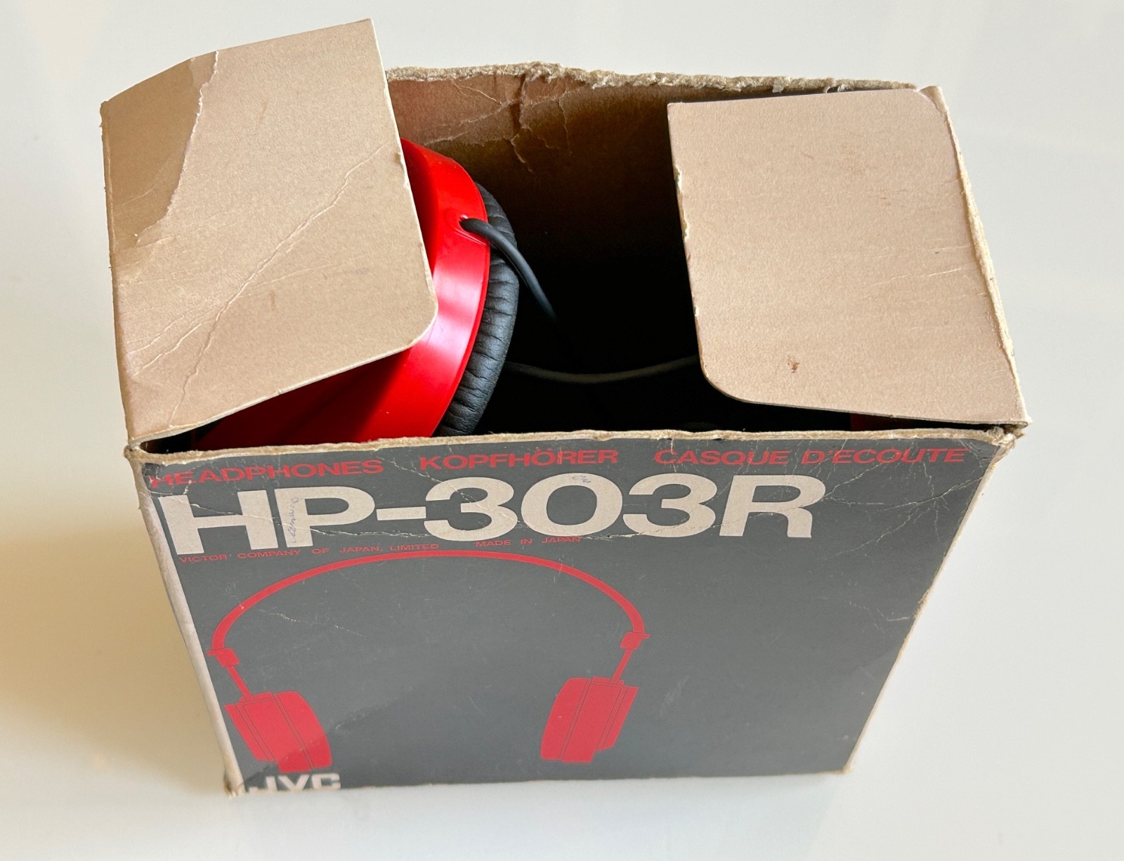 JVC HP-303R Stereo Headphones