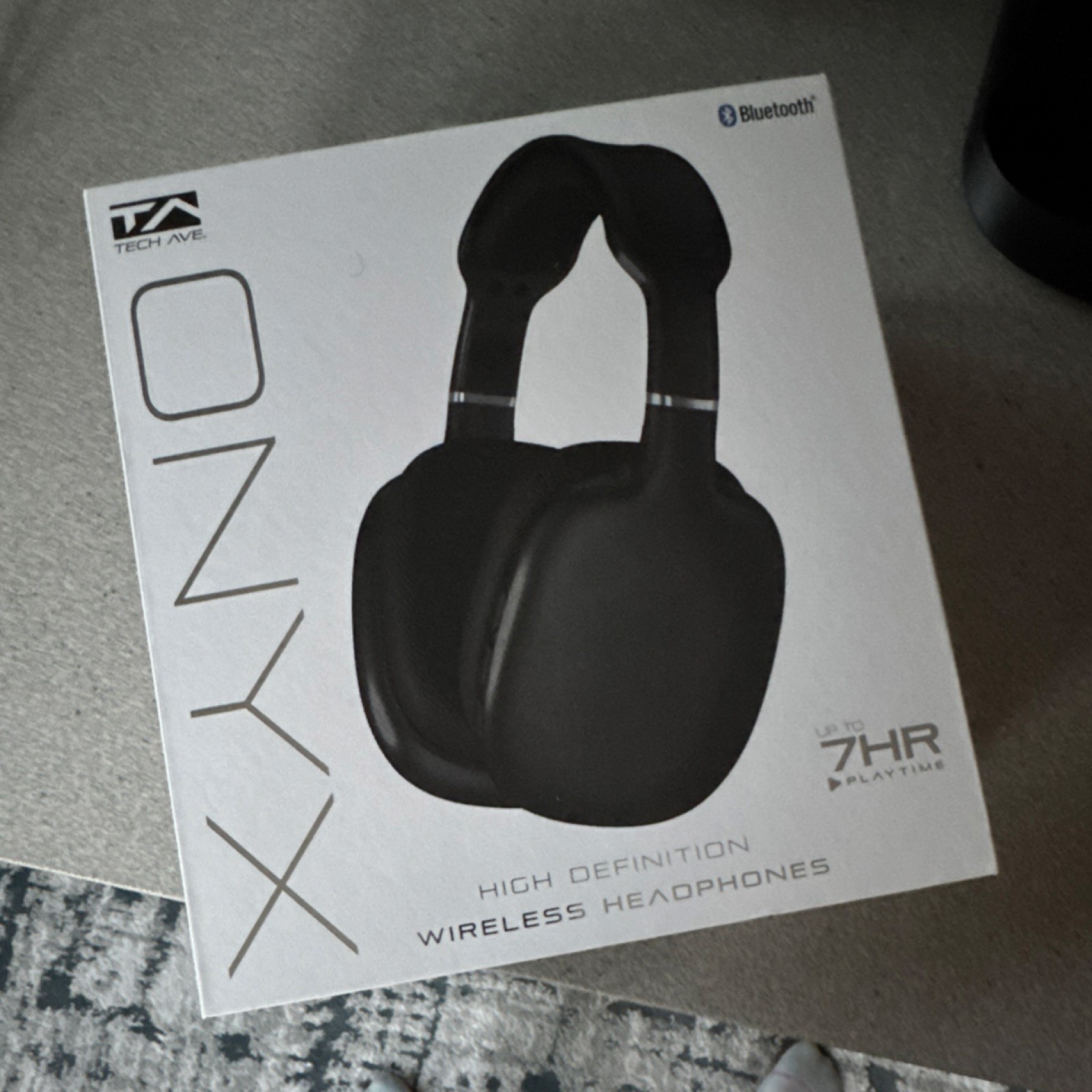 Tech Ave Onyx Wireless Bluetooth Headphones Black Noise Isolation Ultra Bass