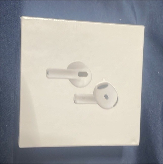 Apple AirPods 4 Active Noise Cancellation Wireless In-Ear Earbuds White USB-C