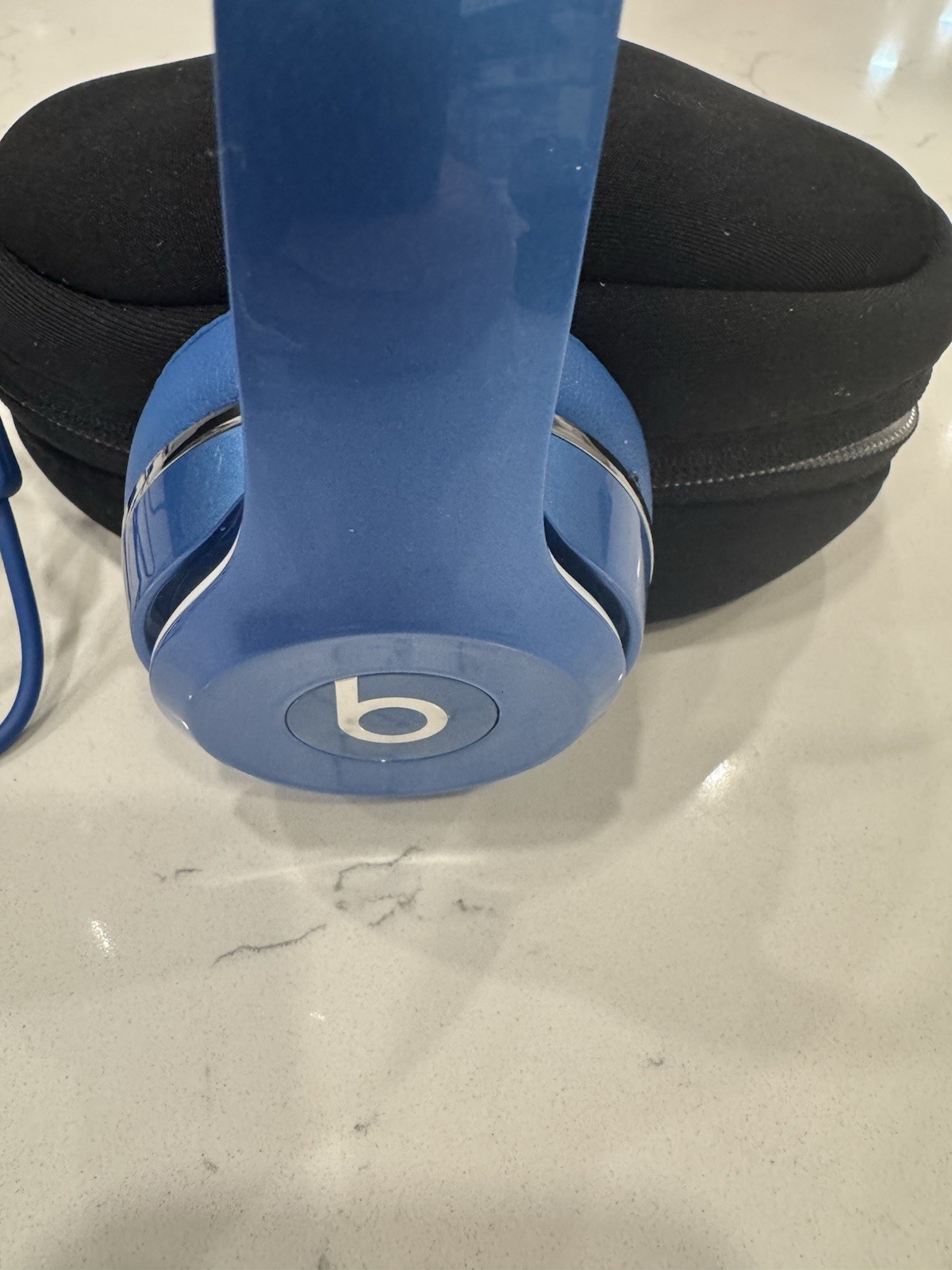 Beats by Dr. Dre Solo2 Over the Ear Headphones – Blue
