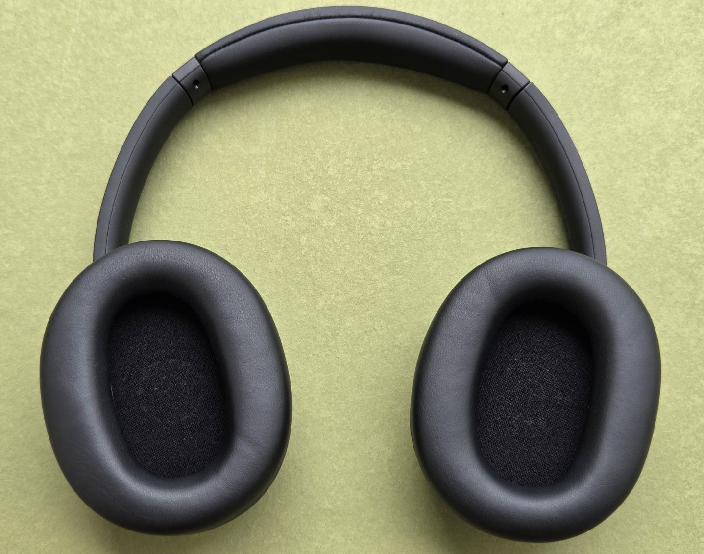 SONY WH-CH720N/B Noise Canceling Wireless Headphones / w Hard Case – BLACK #OB