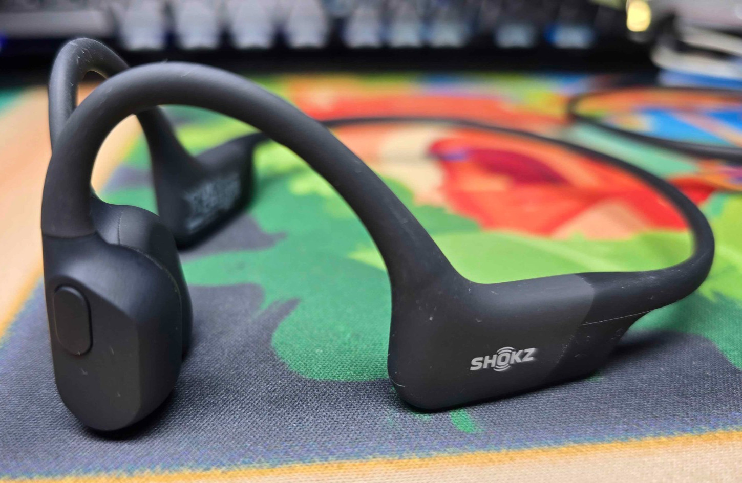 Shokz OpenRun Bone Conduction Open-Ear Headphones – Black – S803-ST-BK-US