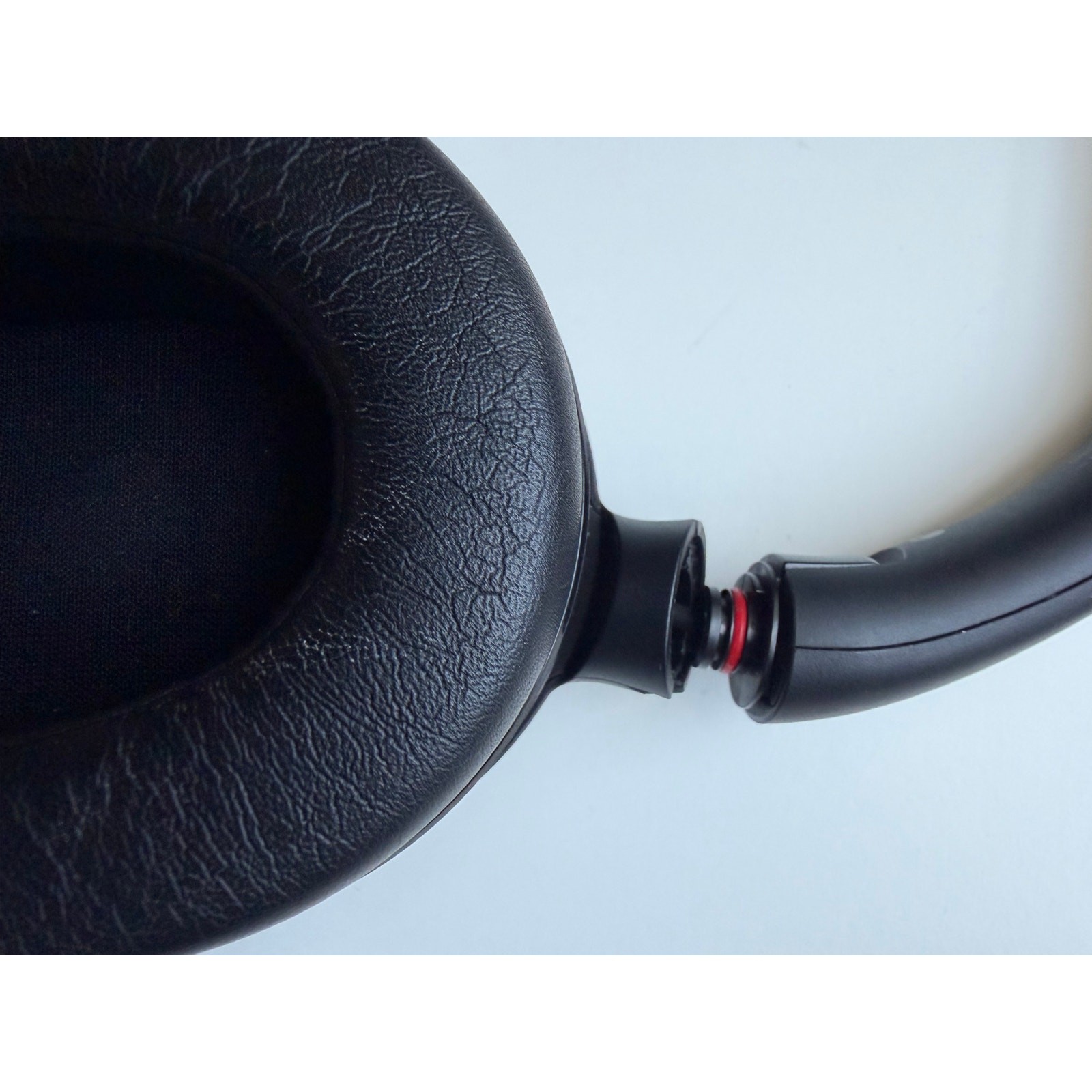 Sony ULT WEAR 900N Wireless Noise Canceling Bluetooth Headphones READ
