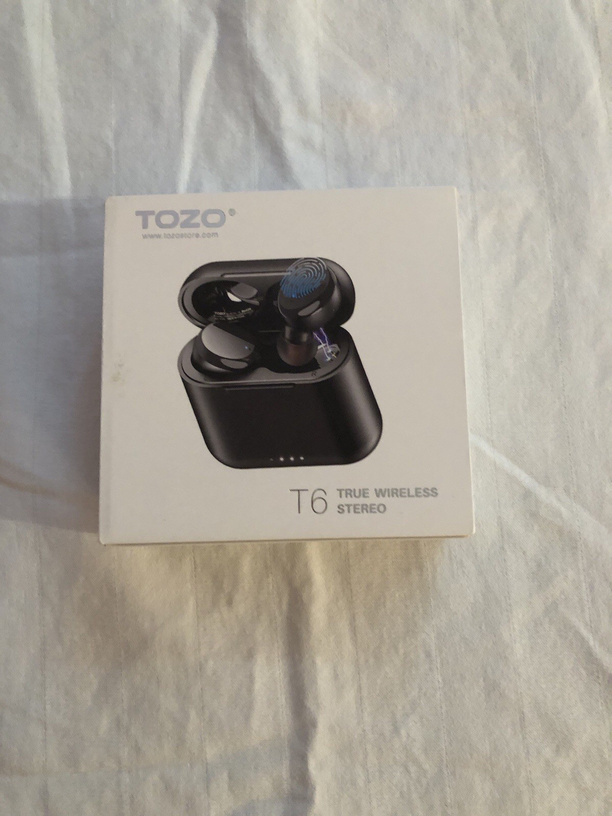 Tozo T6 Earbuds – Champagne *New in Box*