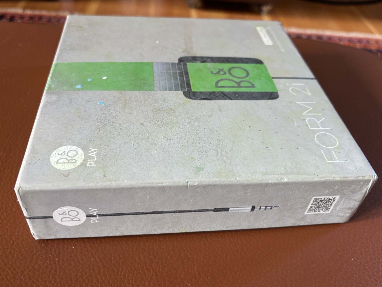 B&O Play by Bang & Olufsen Form 2i Wired Headphones CIB