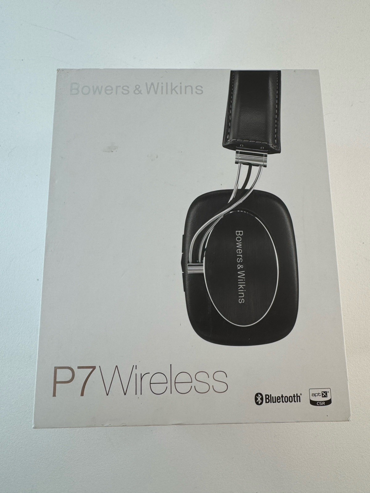 Bowers & Wilkins P7 Wireless Headphones – Excellent Condition w/ Carry Case