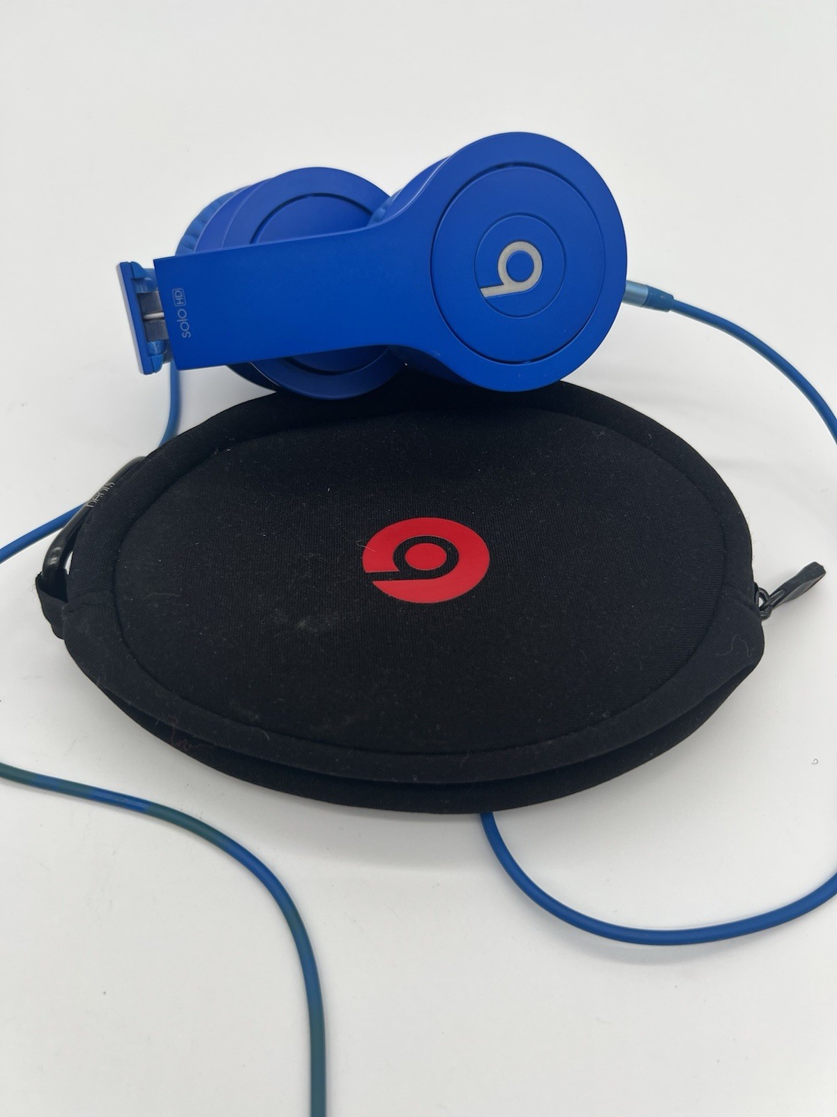 Beats by Dr. Dre Solo2 Blue Wired On-Ear Headphones 3.5mm w/ Carrying Case