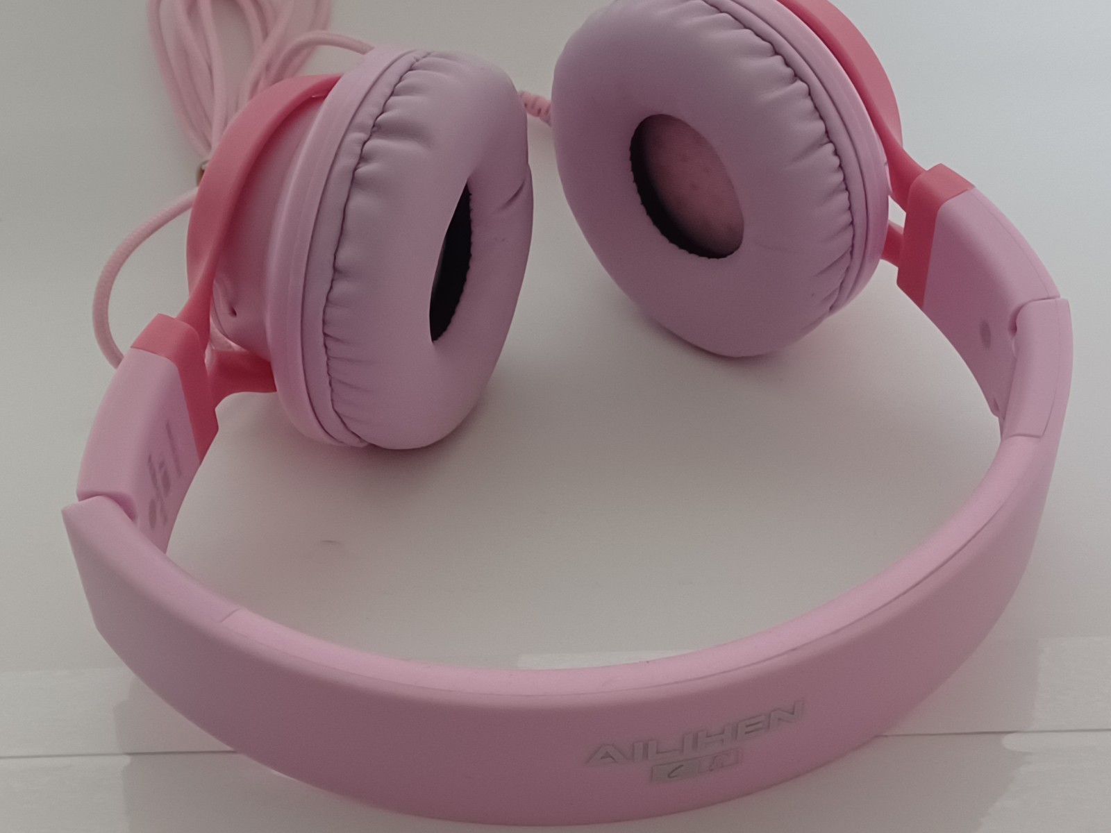 AILIHEN C8 USB-C Headphones Wired – On-Ear Corded Headset with Microphone -PINK