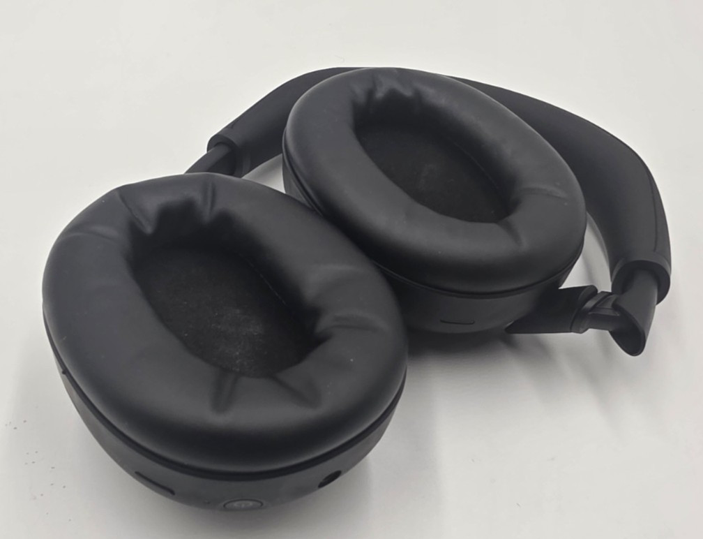 Sony WH-1000XM6 The Best Wireless Noise Canceling Headphones
