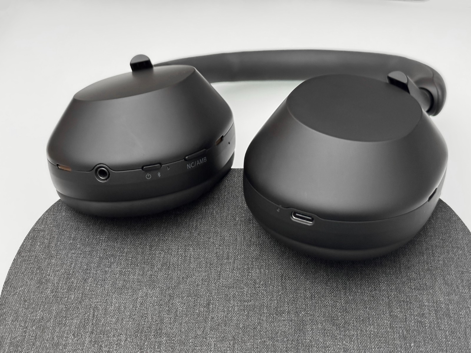 Sony WH-1000XM5 Wireless Noise Canceling Headphones YY2954 – Black #E