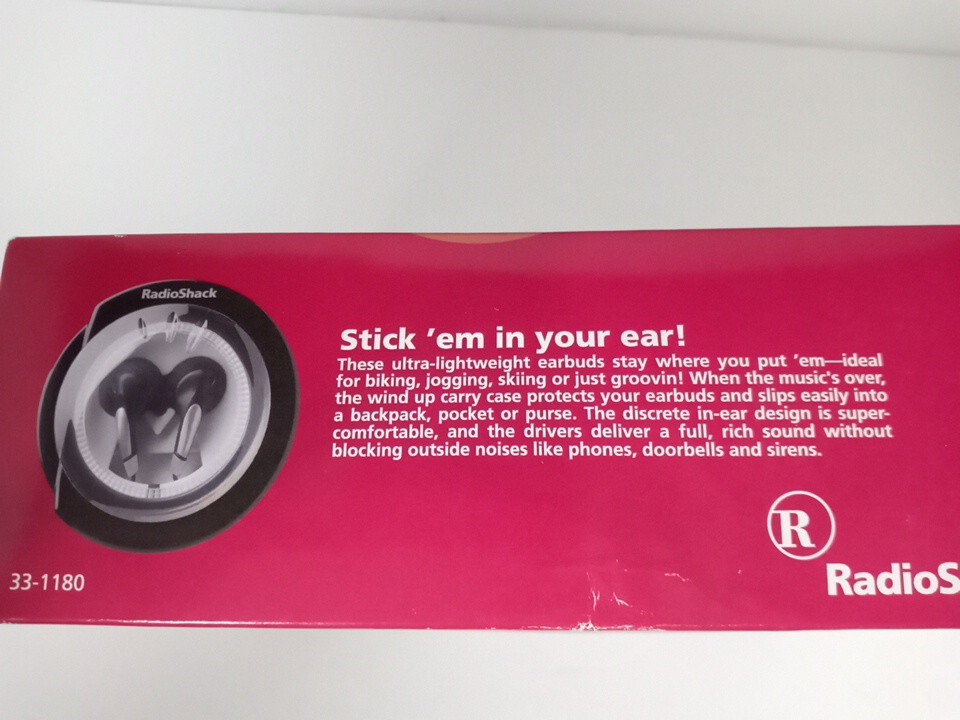 Radio Shack 2 Cool Personal Listening Gift Pack, New Sealed 33-1180