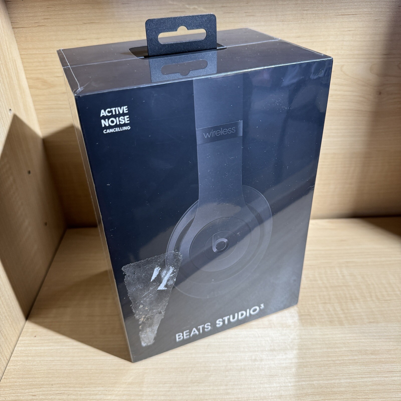 Beats by Dr. Dre Studio3 Over the Ear Wireless Headphones – Black