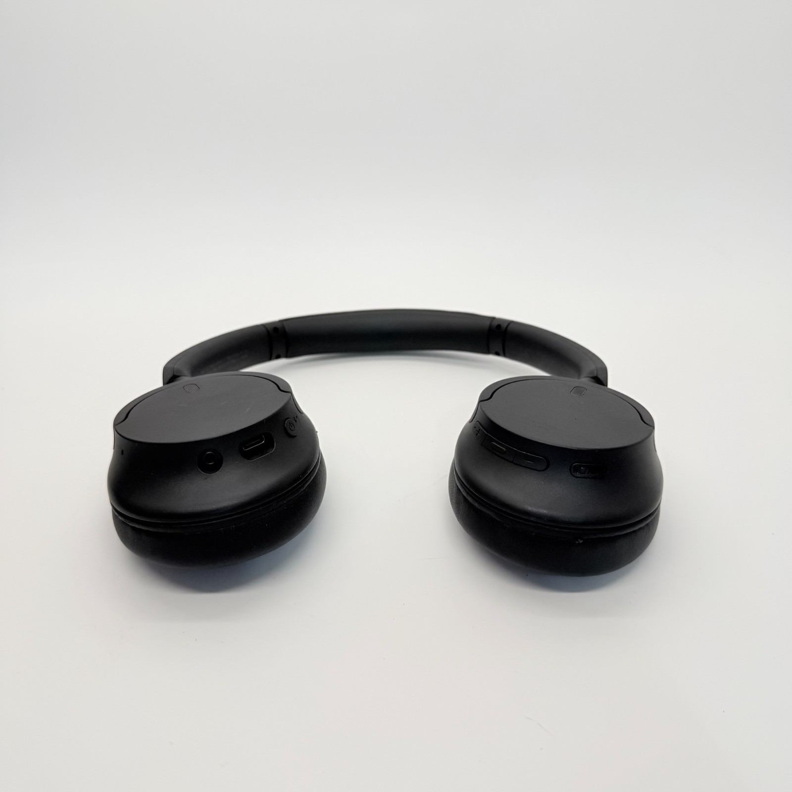 Sony WH-CH720N/B Noise Canceling Wireless Headphones WHCH720N – Black