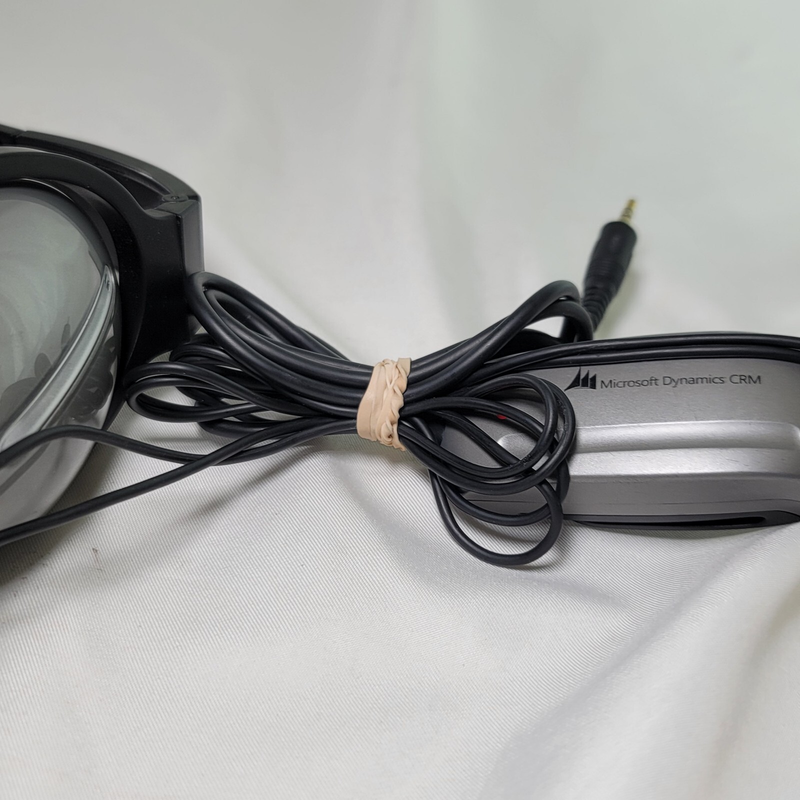 High Sierra Noise-Cancelling Headphones Cognizant logo