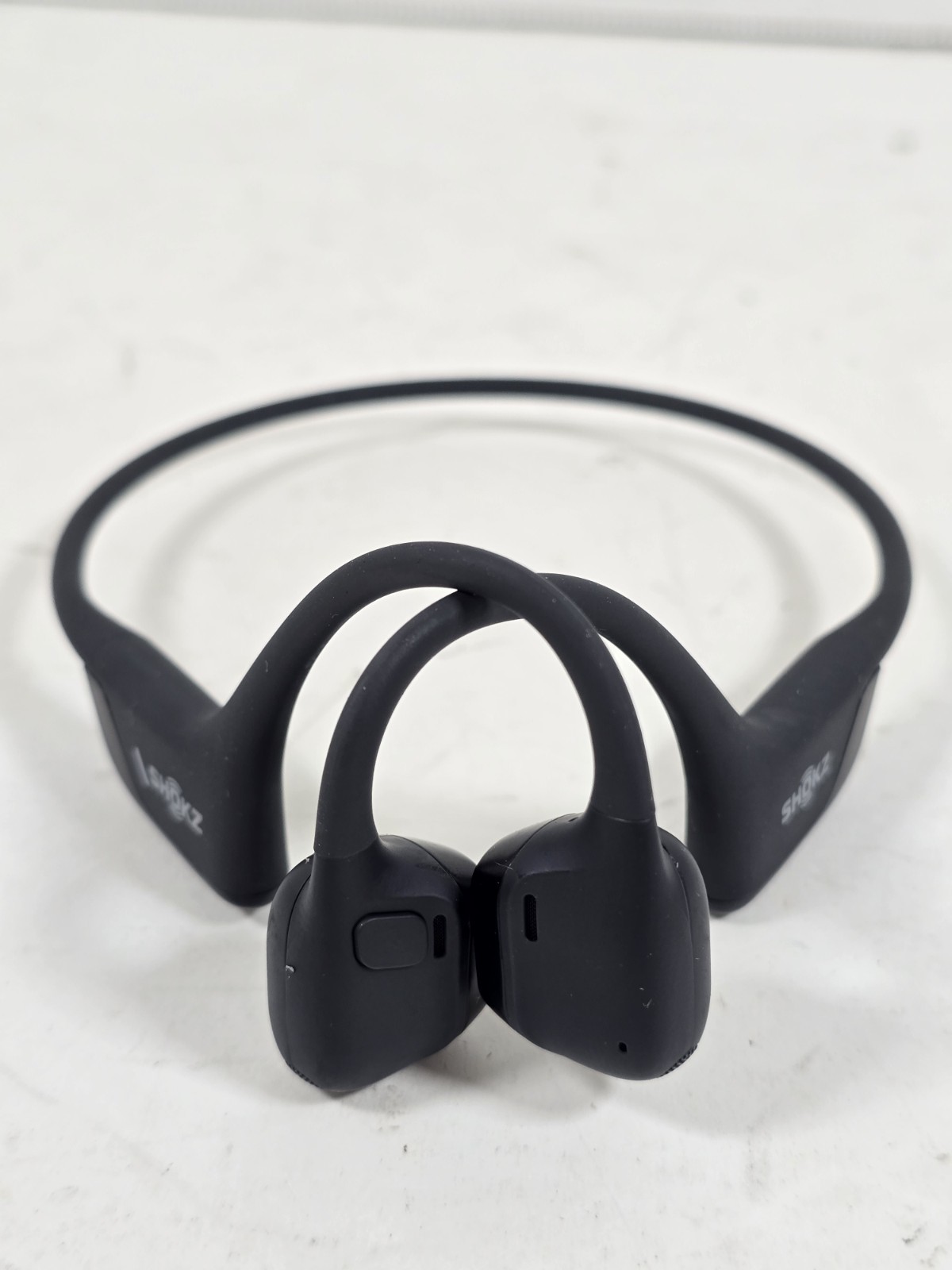 Shokz OpenRun Pro 2 Wireless Bone Conduction Headphones S820 FOR PARTS READ