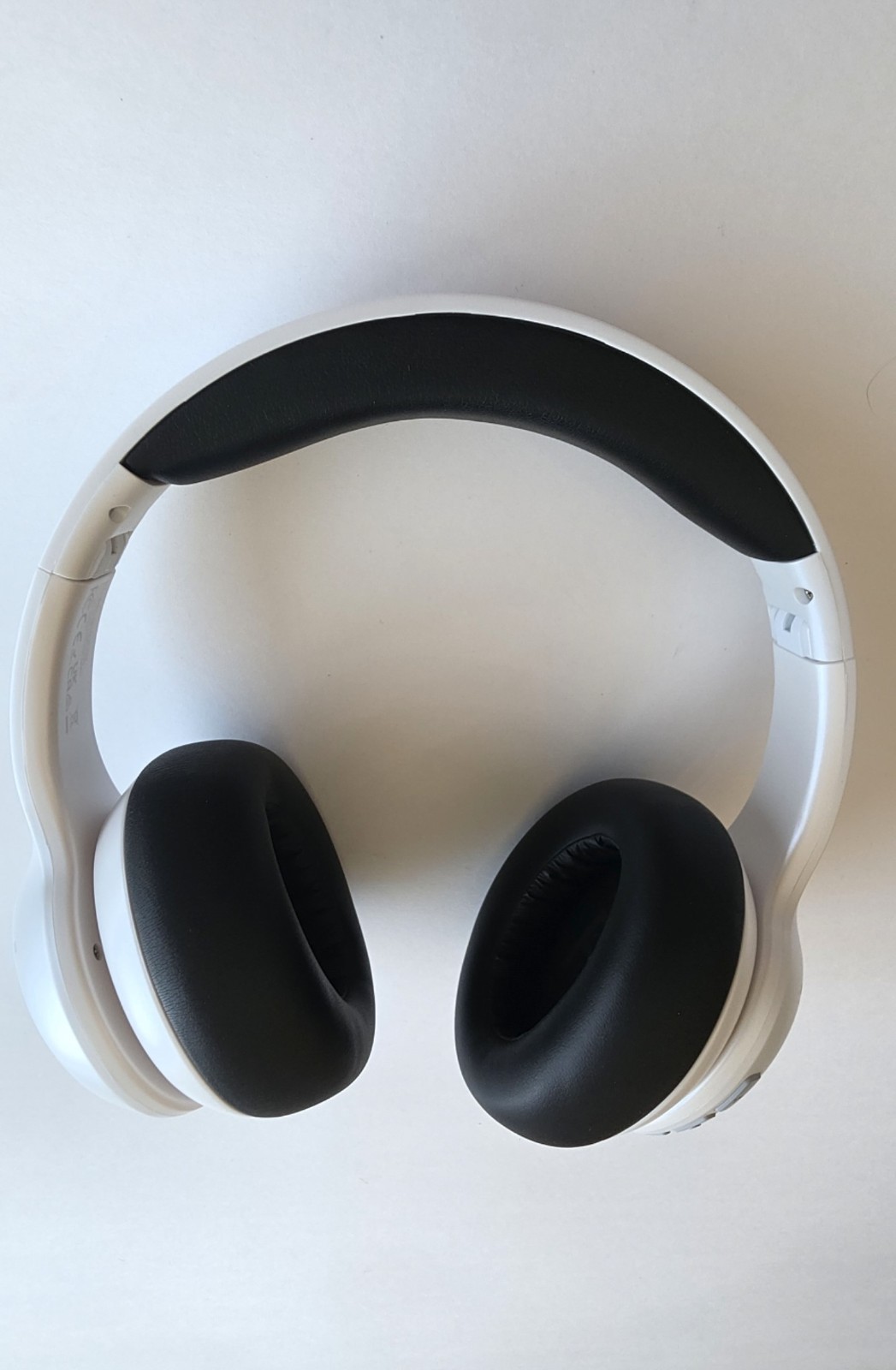 Raycon Fitness Headphones Bluetooth with Mic and Changeable Earpads, ANC