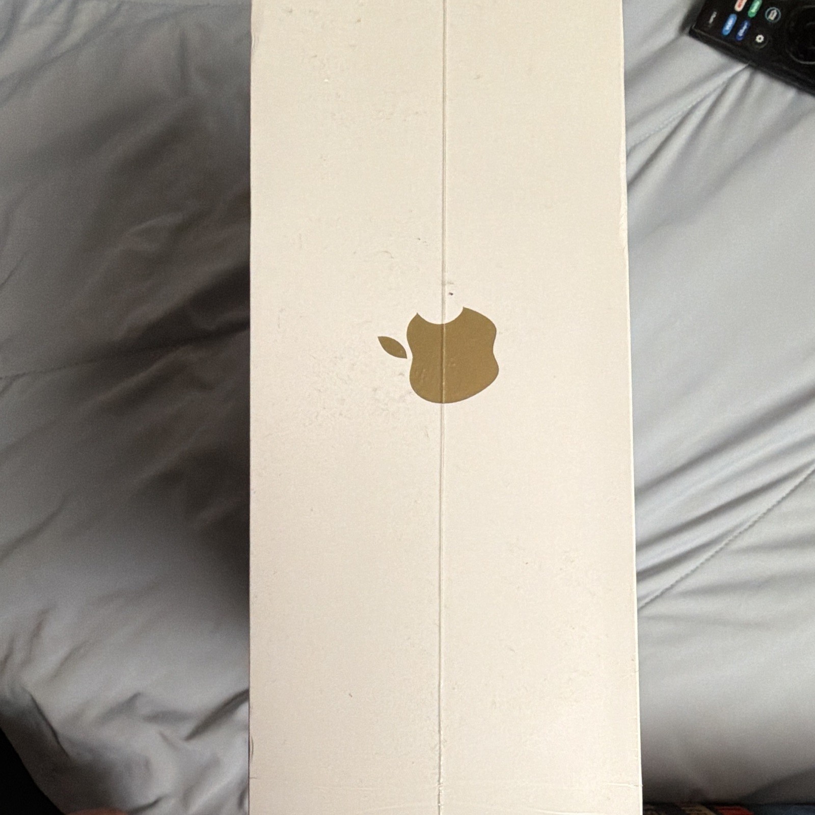 Apple AirPods Max w/ Smart Case USB-C Beige Over-Ear Bluetooth ANC Headphones