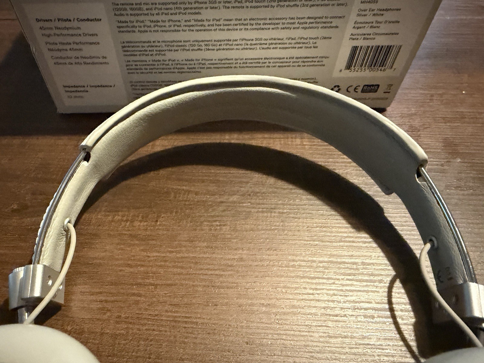 Master Dynamic MH40 White Wired Headphones G2U