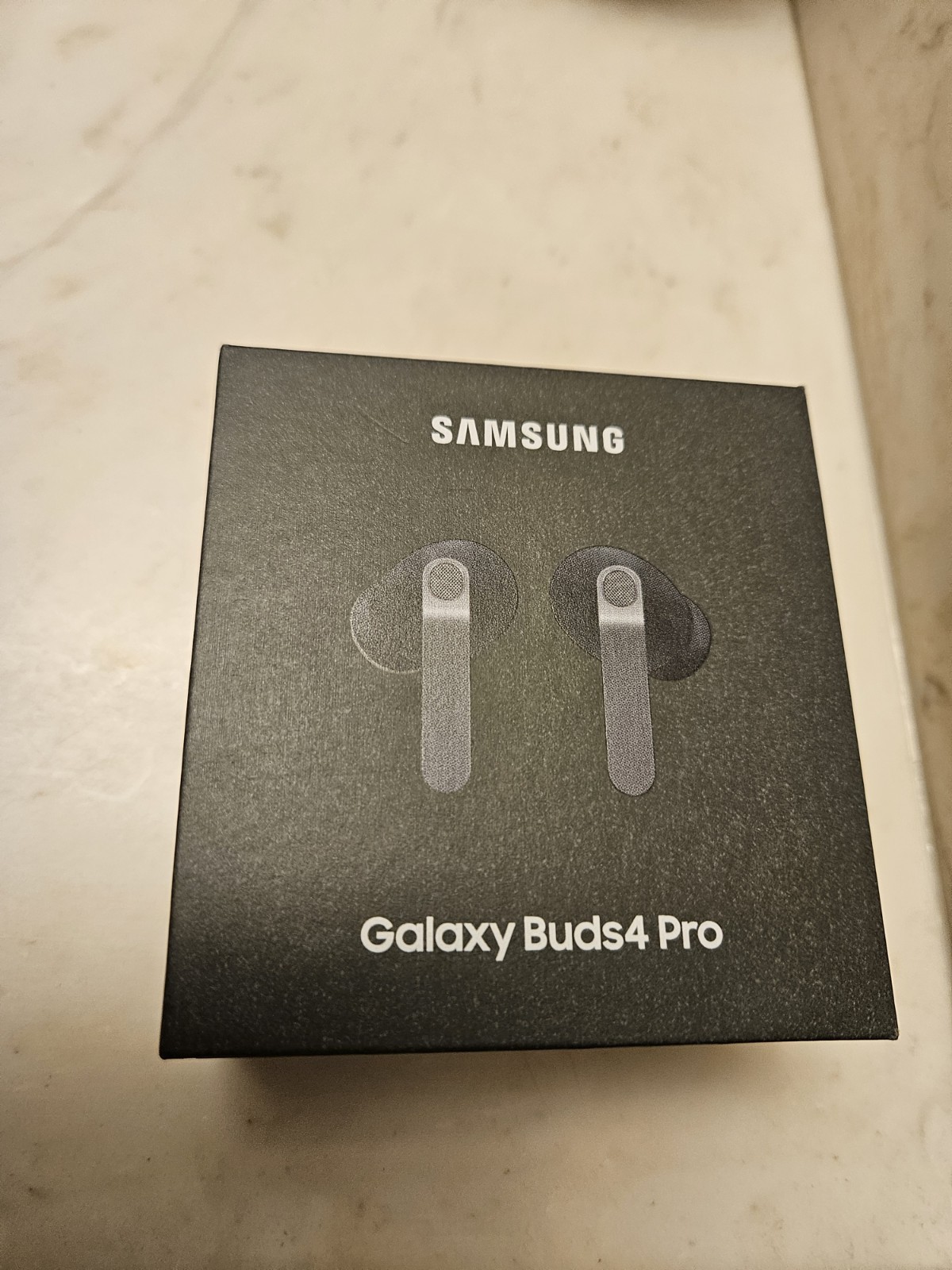NEW Samsung Galaxy Buds 4 Pro SM-R640 True Wireless Bluetooth Earbuds – Black