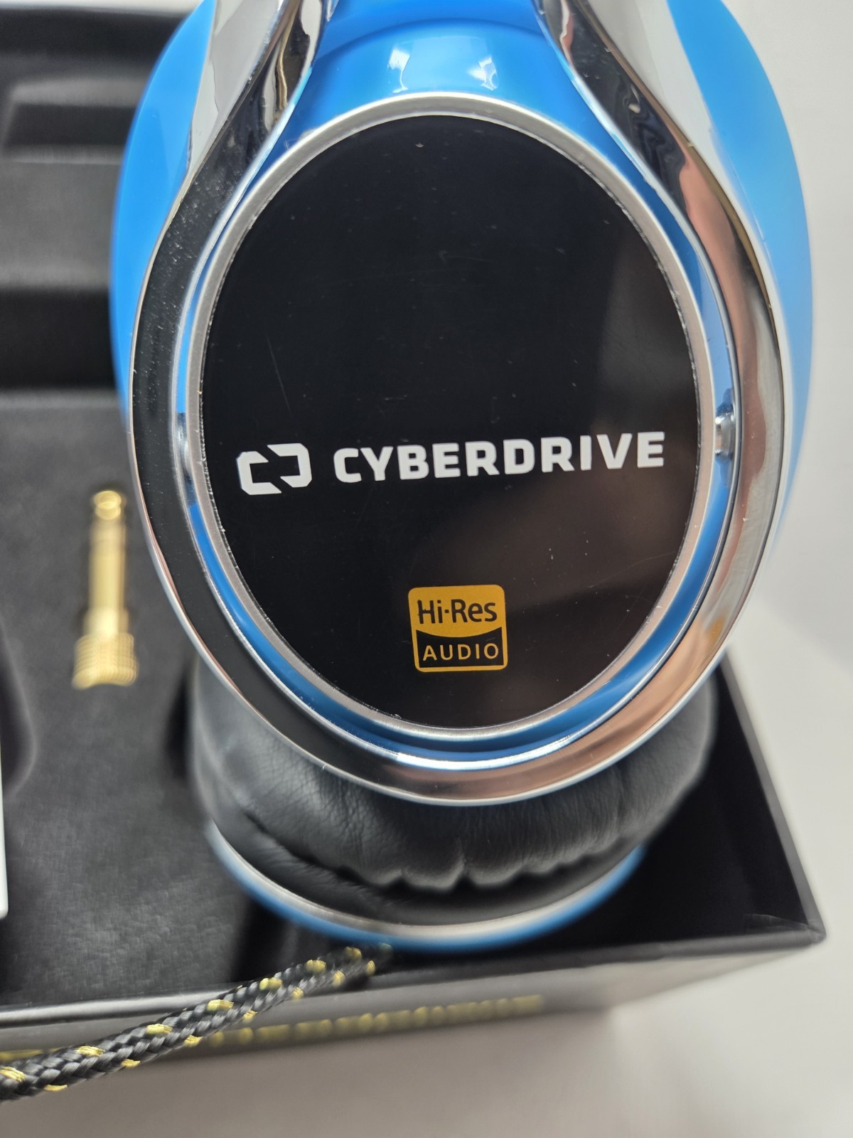 Cyberdrive Hi-Res Hybrid Dual Driver Over-Ear Headphones Blue Open Box Complete