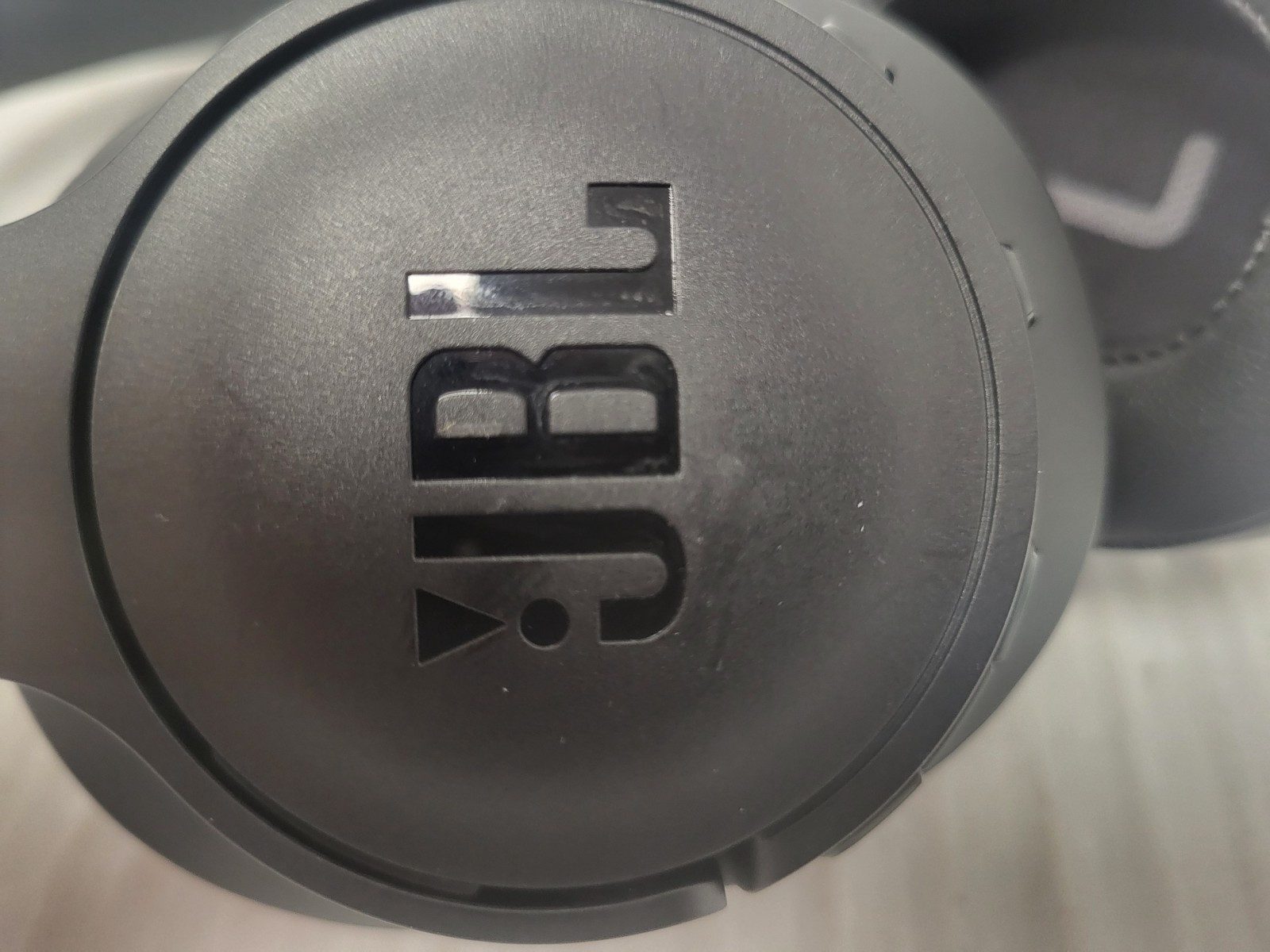 (N81022-1) JBL TUNE 750BTNC Wireless Headphones
