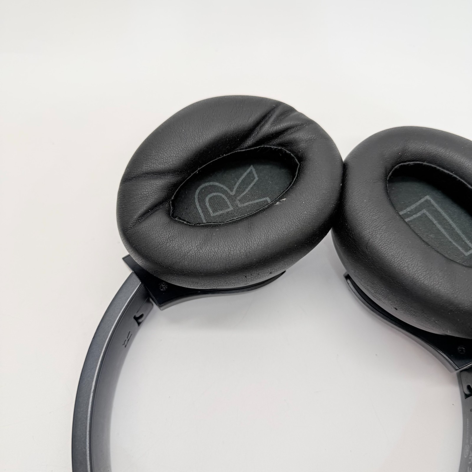 Anker Soundcore Life Q20 Over the Ear Wireless Bluetooth Headphones – PAD WEAR