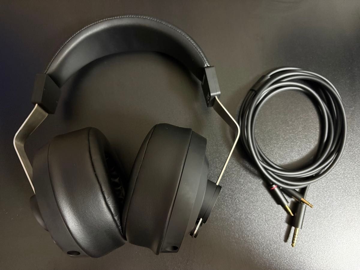 final DX3000CL Closed-Back Dynamic Headphones