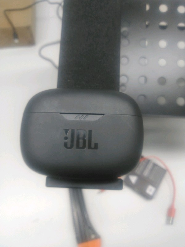 JBL Vibe Beam Wireless Bluetooth Earbuds Black Deep Bass Sound Noise-Cancelling