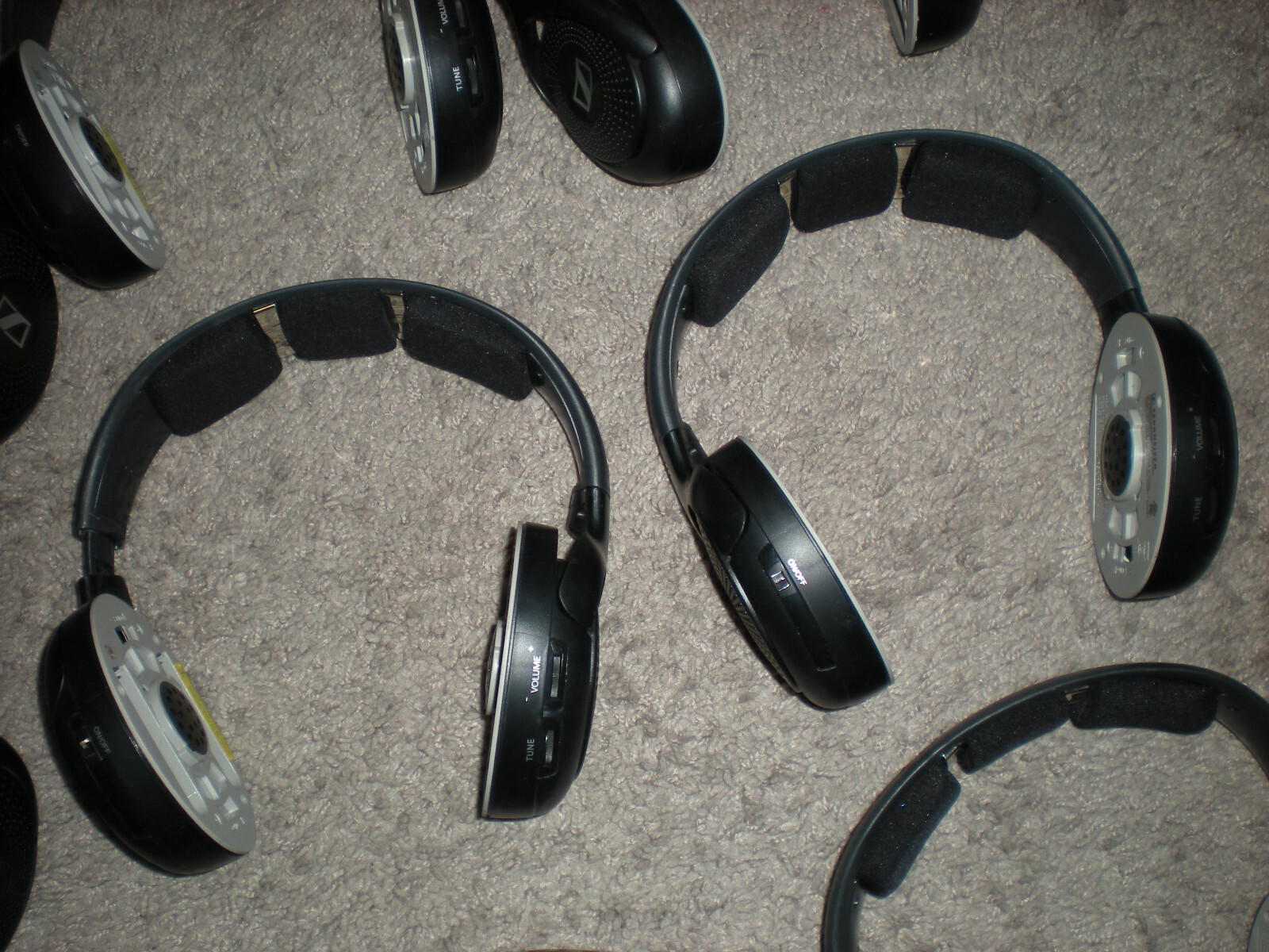 Lot of 9 Sennheiser HDR135 HDR120 II Wireless Headphones ONLY FOR PARTS REPAIR