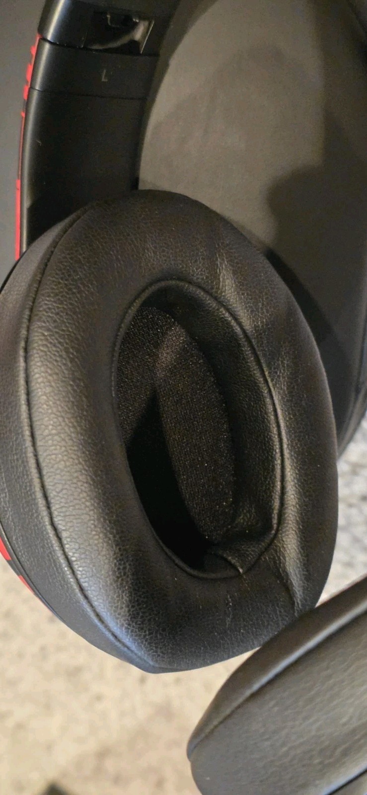 Beats Studio 3 Faze Clan Wireless Headphones Limited Edition Out of Stock RARE