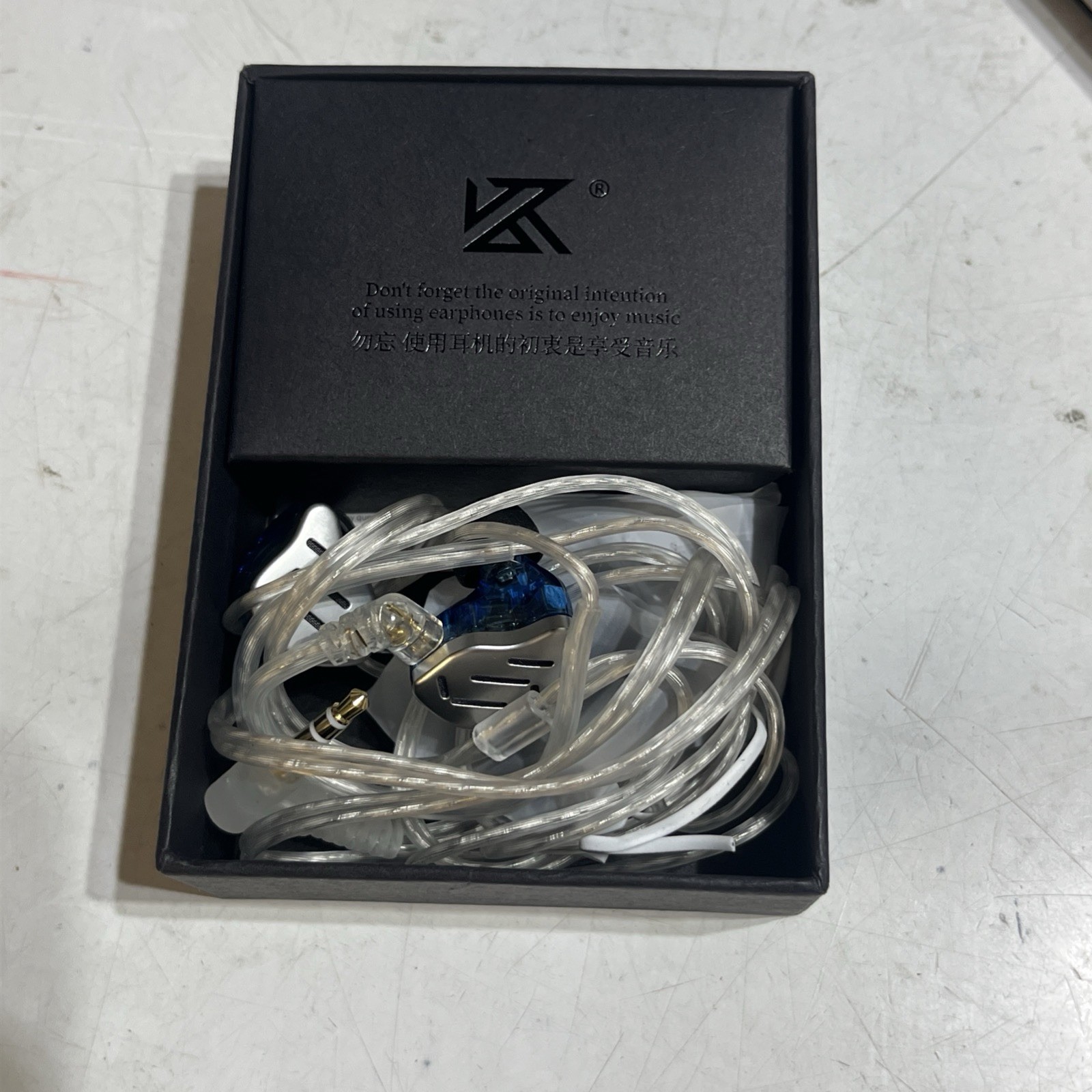 KZ Zax in Ear Headphones 7BA+1DD Hybrid 16 Drivers HiFi Wired Earbuds 3.5mm