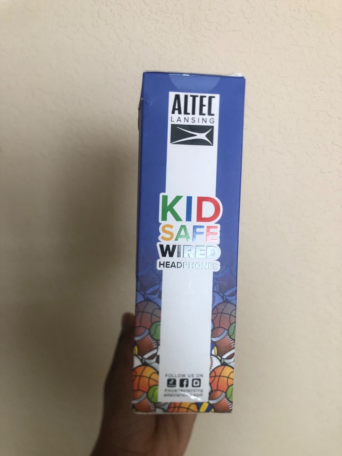 Brand New in Box Altec Lansing Kid Safe Wired Headphones Blue with Ball Pattern