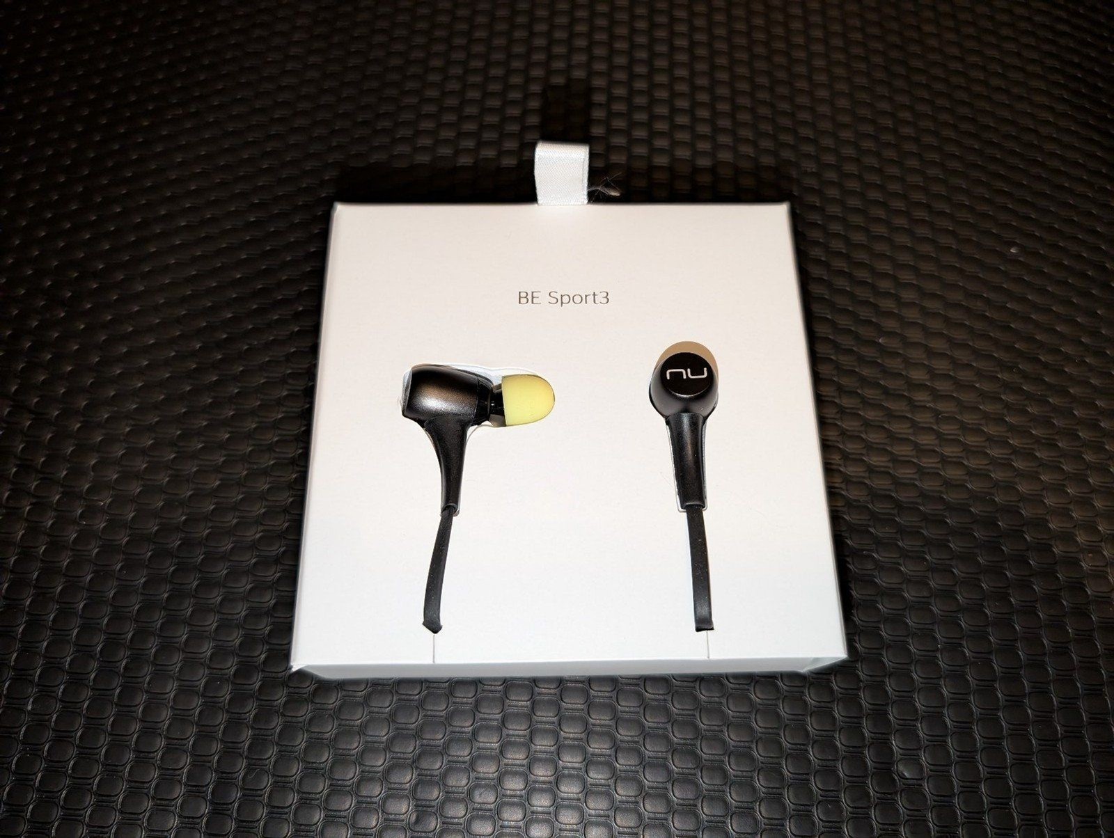 NuForce Optoma BE Sport3 BESPORT3-GUNMETAL Wireless Bluetooth in-Ear Headphones
